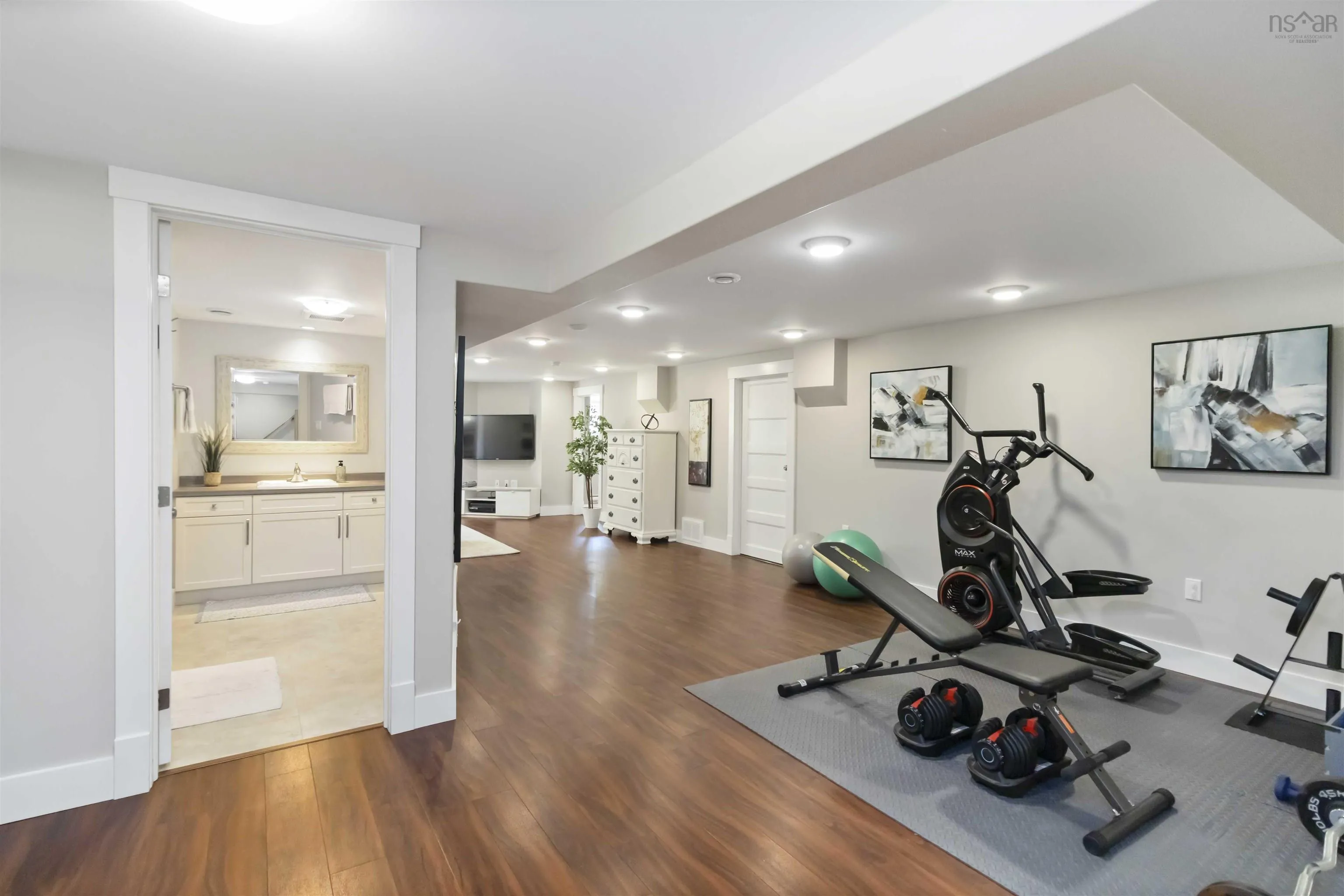 20 Randolph Street, Halifax, NS B3P 2B1, 6 Bedrooms Bedrooms, ,3 BathroomsBathrooms,Residential,For Sale,Randolph,202517864