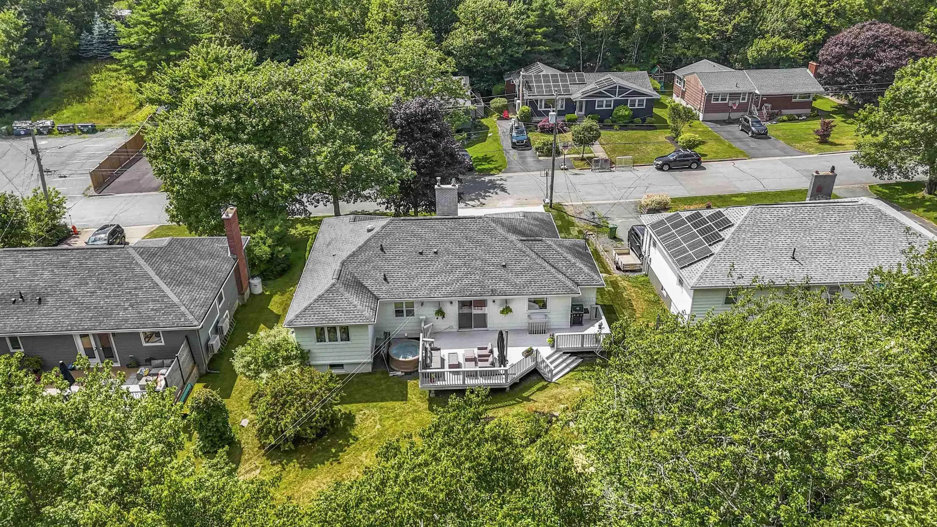 20 Randolph Street, Halifax, NS B3P 2B1, 6 Bedrooms Bedrooms, ,3 BathroomsBathrooms,Residential,For Sale,Randolph,202517864