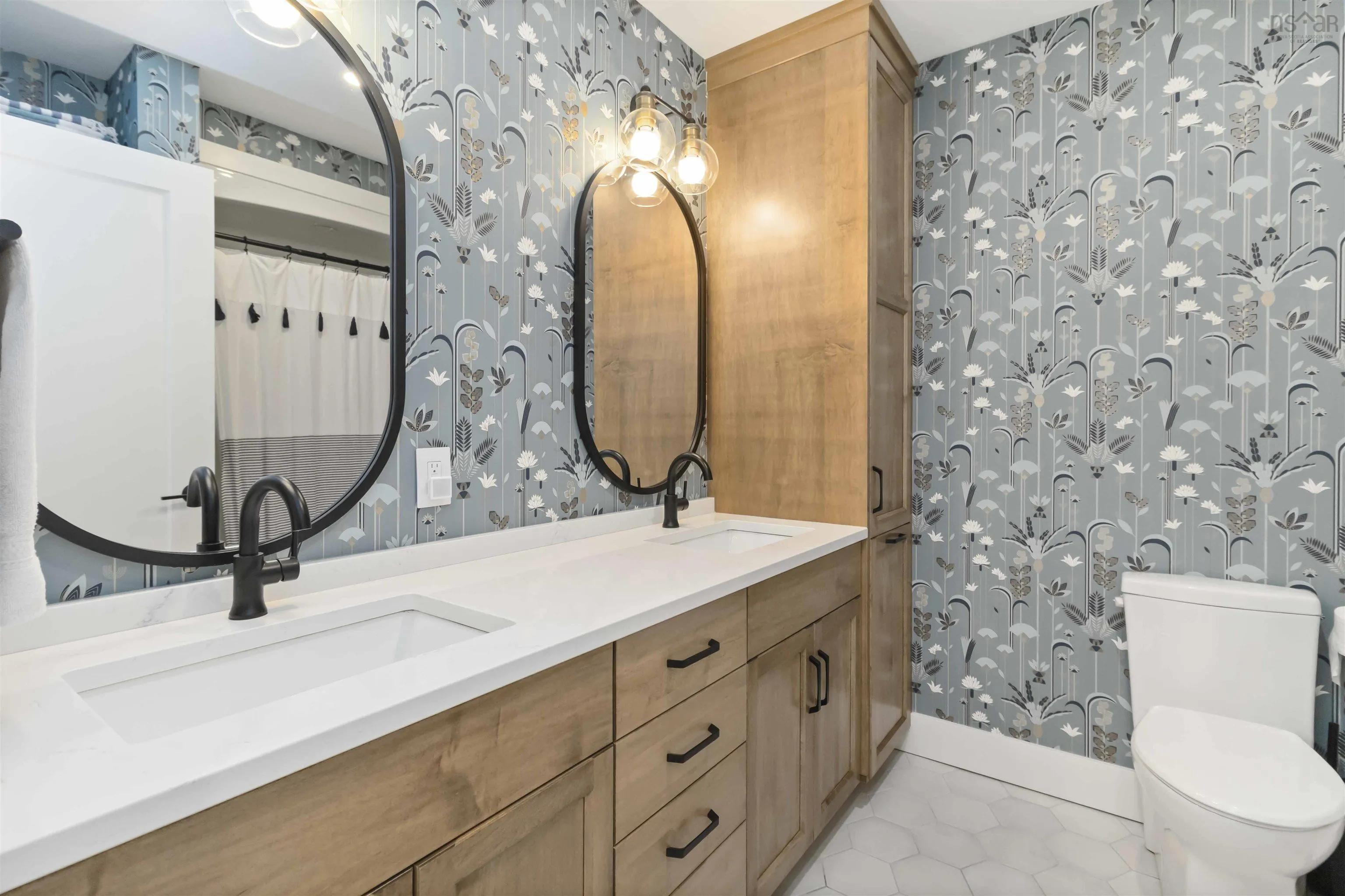 20 Randolph Street, Halifax, NS B3P 2B1, 6 Bedrooms Bedrooms, ,3 BathroomsBathrooms,Residential,For Sale,Randolph,202517864