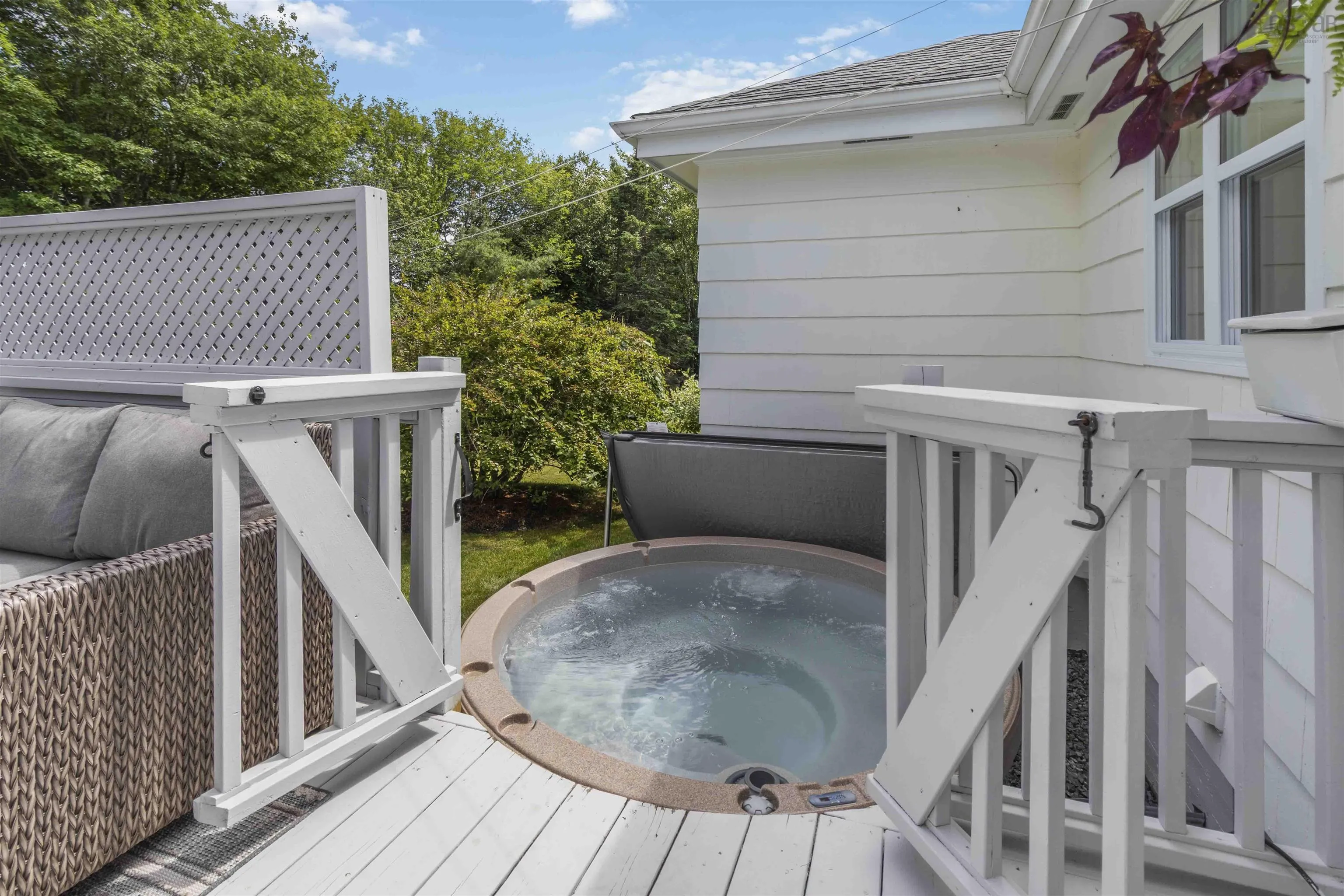 20 Randolph Street, Halifax, NS B3P 2B1, 6 Bedrooms Bedrooms, ,3 BathroomsBathrooms,Residential,For Sale,Randolph,202517864