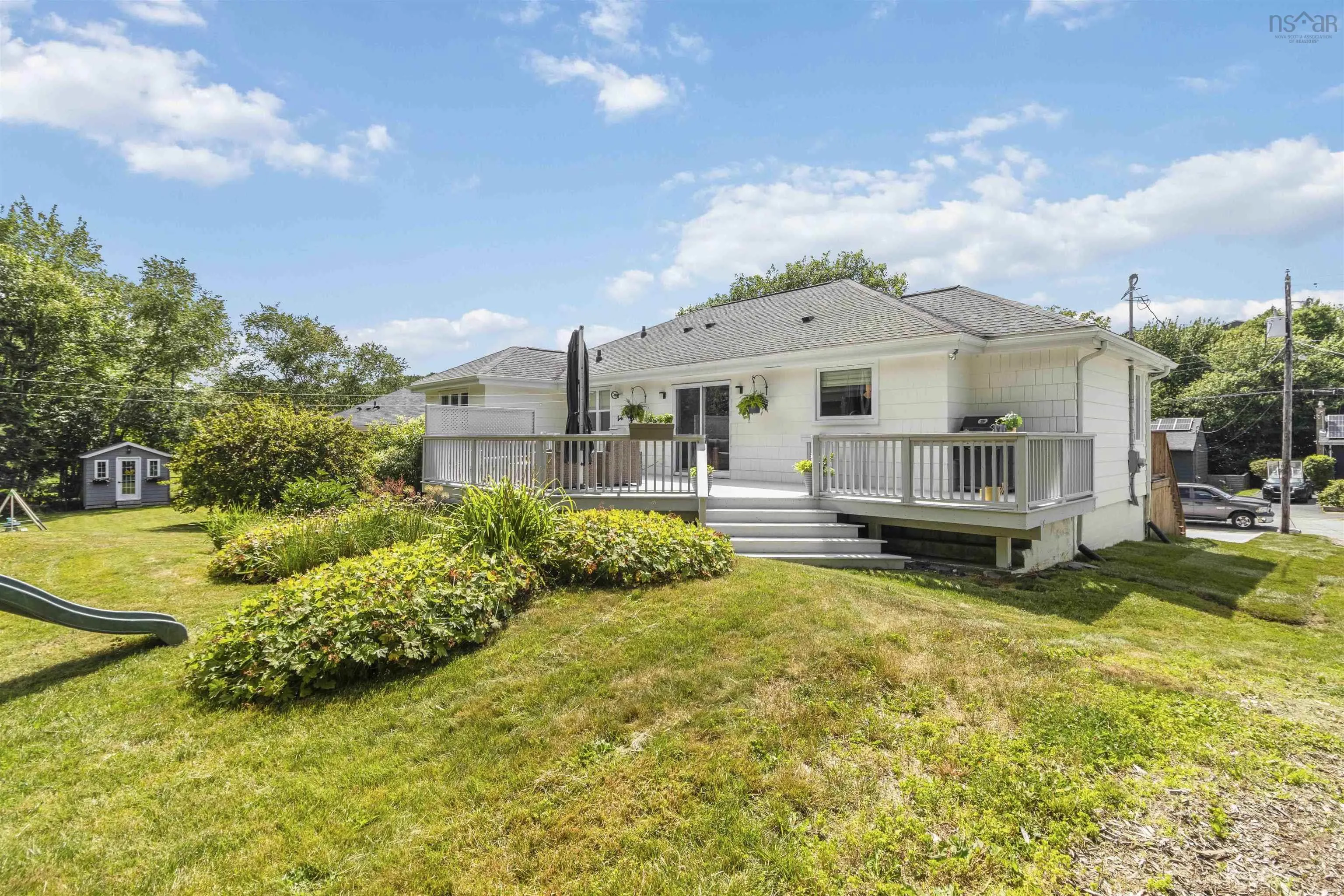 20 Randolph Street, Halifax, NS B3P 2B1, 6 Bedrooms Bedrooms, ,3 BathroomsBathrooms,Residential,For Sale,Randolph,202517864