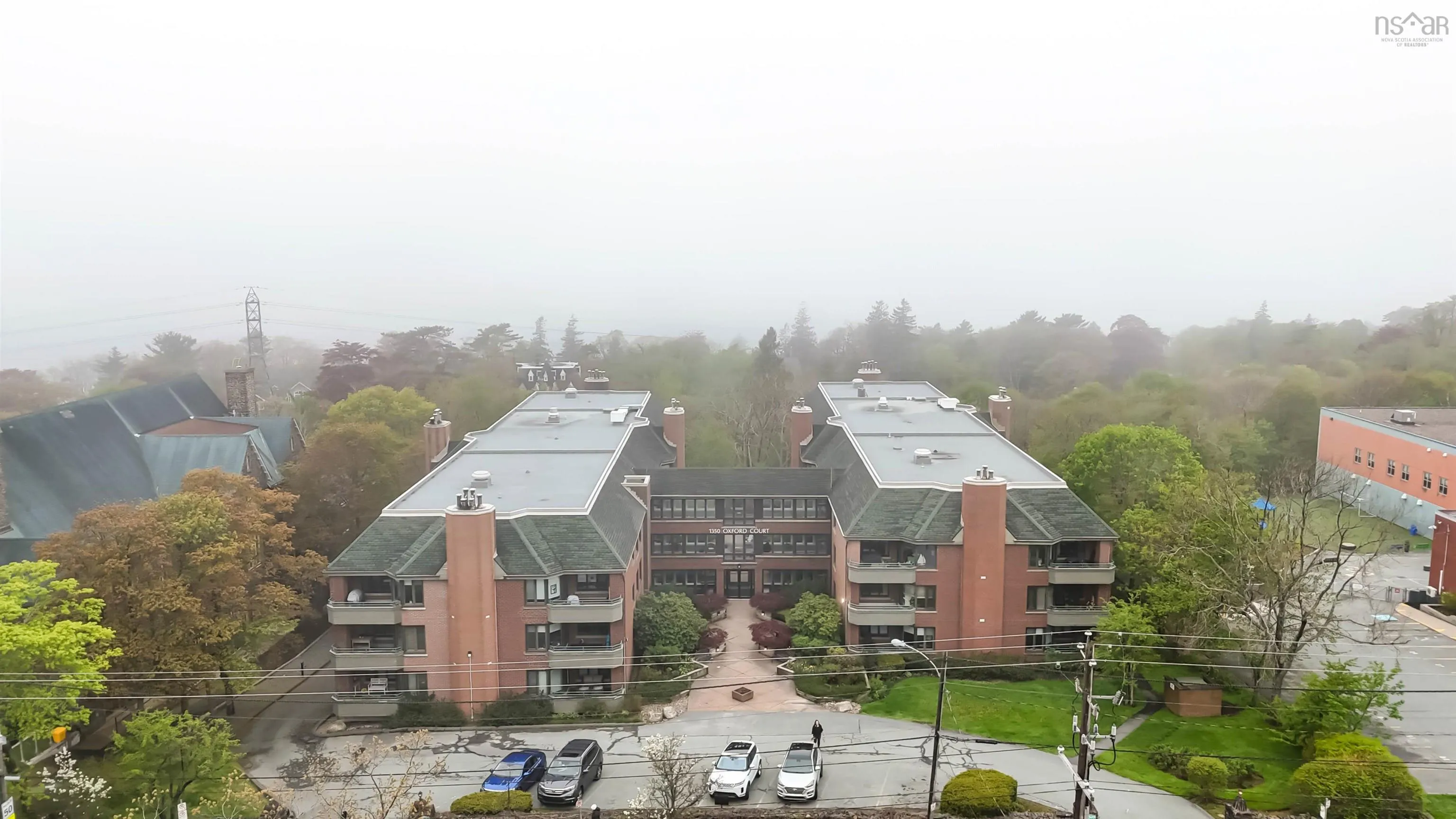 101-1350 Oxford Court, Halifax, NS B3H 3Y8, 2 Bedrooms Bedrooms, ,2 BathroomsBathrooms,Residential,For Sale,Oxford,202511573