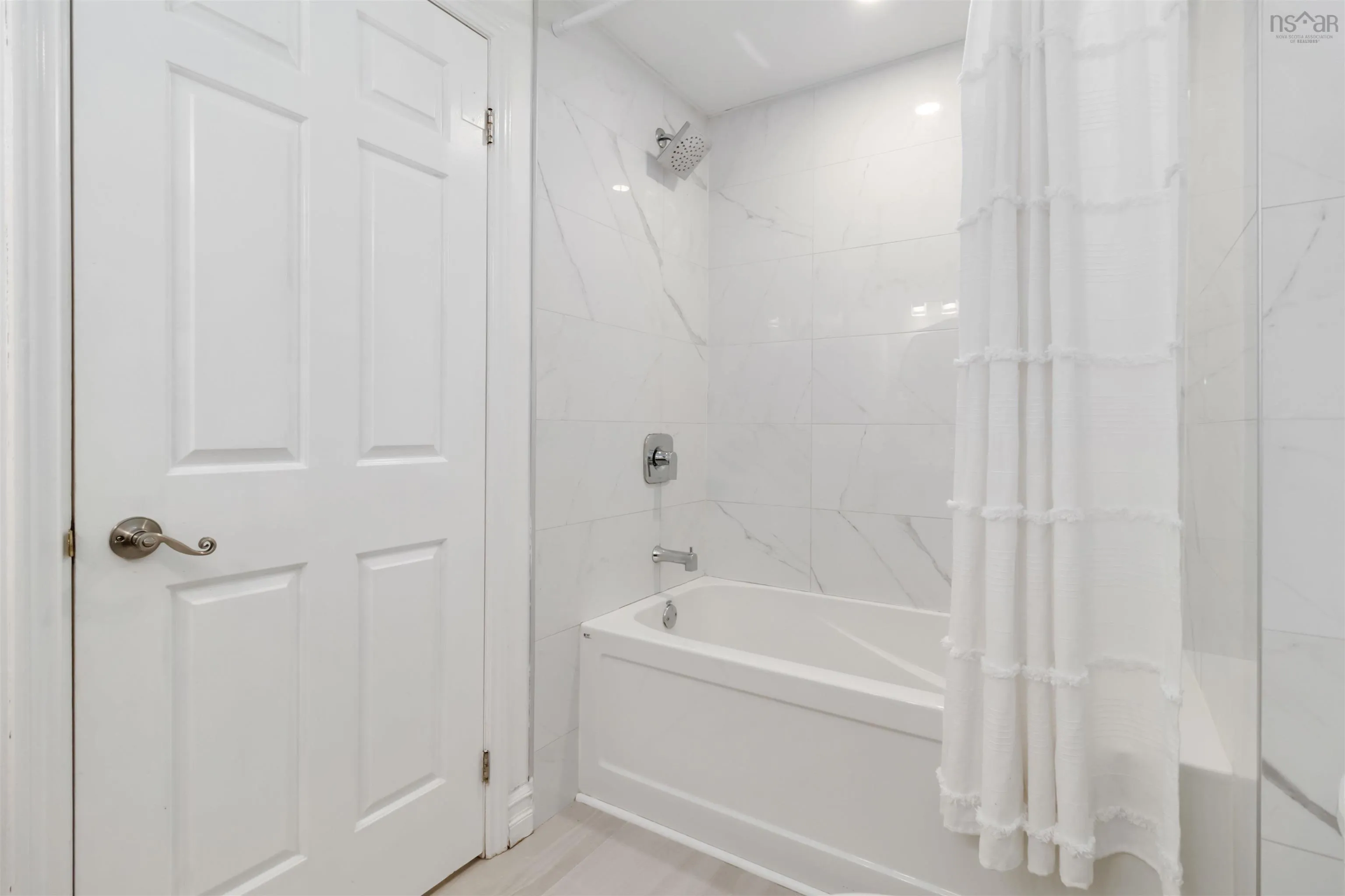 101-1350 Oxford Court, Halifax, NS B3H 3Y8, 2 Bedrooms Bedrooms, ,2 BathroomsBathrooms,Residential,For Sale,Oxford,202511573