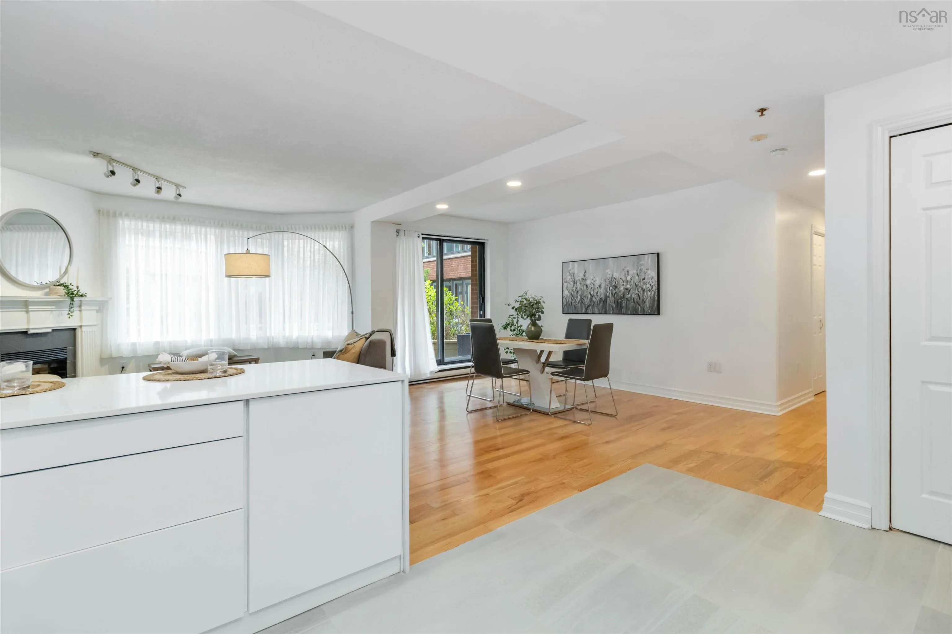 101-1350 Oxford Court, Halifax, NS B3H 3Y8, 2 Bedrooms Bedrooms, ,2 BathroomsBathrooms,Residential,For Sale,Oxford,202511573