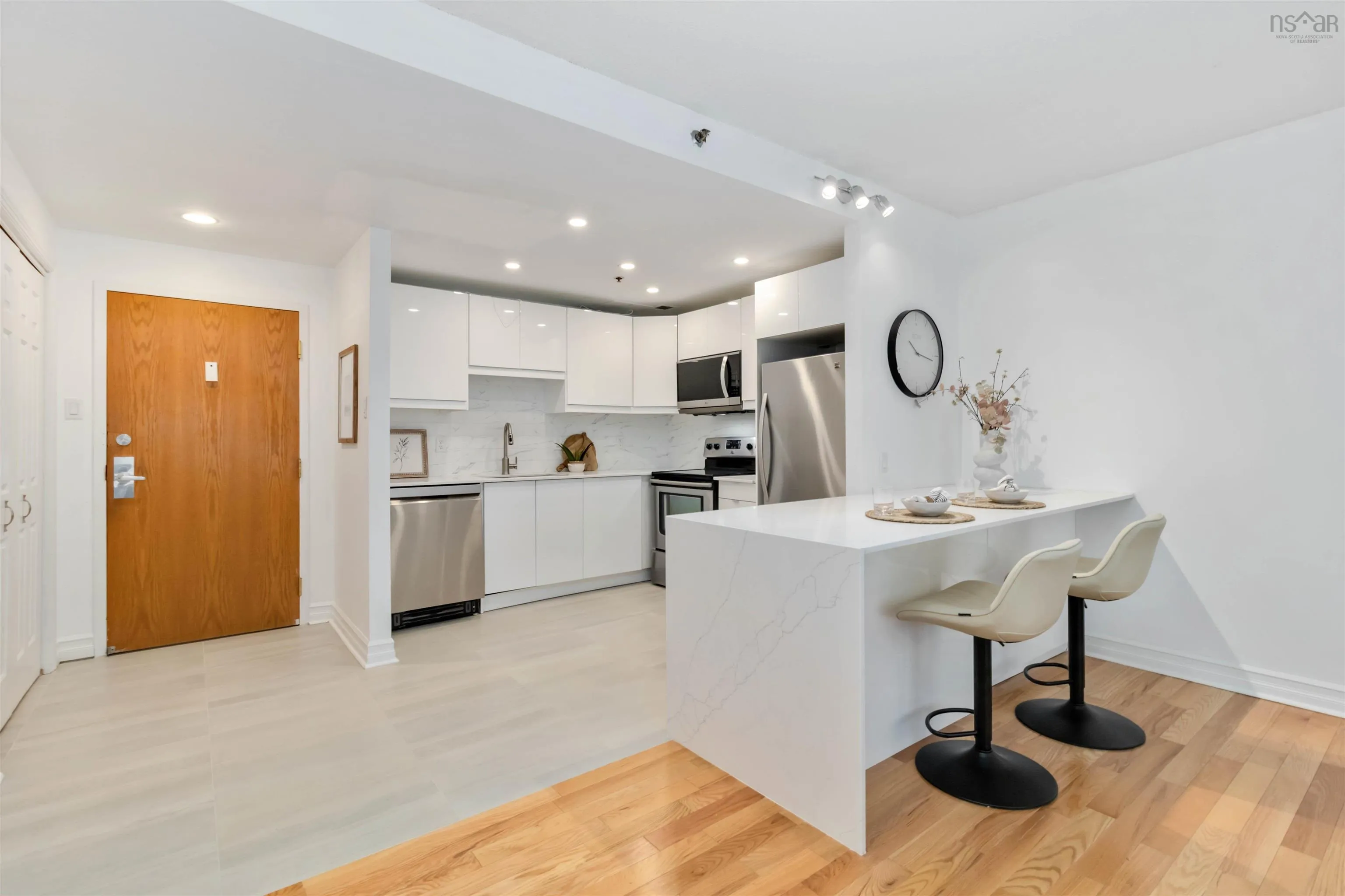 101-1350 Oxford Court, Halifax, NS B3H 3Y8, 2 Bedrooms Bedrooms, ,2 BathroomsBathrooms,Residential,For Sale,Oxford,202511573