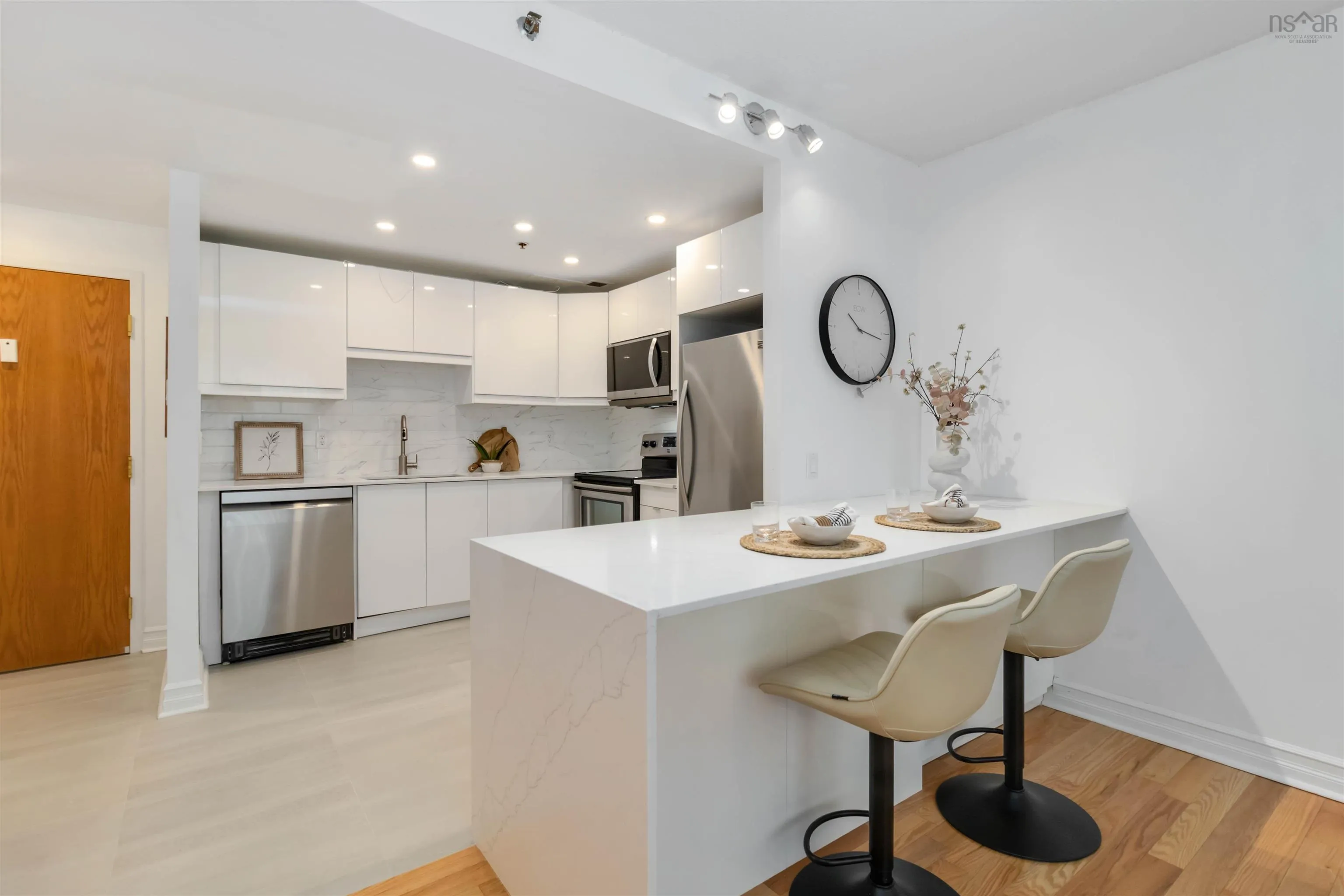 101-1350 Oxford Court, Halifax, NS B3H 3Y8, 2 Bedrooms Bedrooms, ,2 BathroomsBathrooms,Residential,For Sale,Oxford,202511573