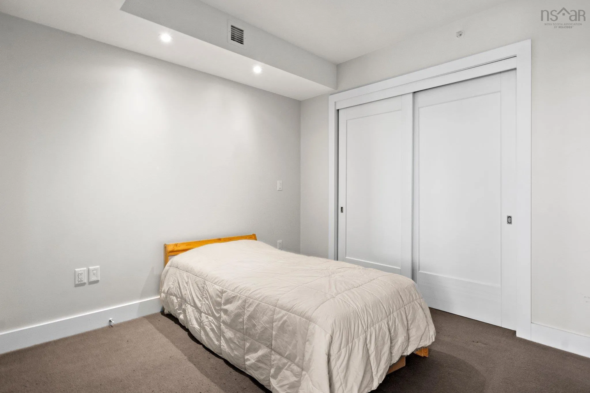 1005-1585 South Park Street, Halifax Ns B3j 0h8, 2 Bedrooms Bedrooms, ,1 BathroomBathrooms,Residential,For Sale,South Park,202509706