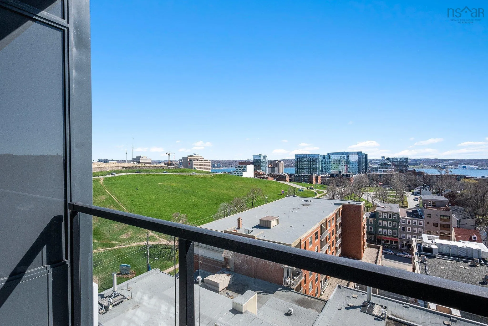 1005-1585 South Park Street, Halifax Ns B3j 0h8, 2 Bedrooms Bedrooms, ,1 BathroomBathrooms,Residential,For Sale,South Park,202509706