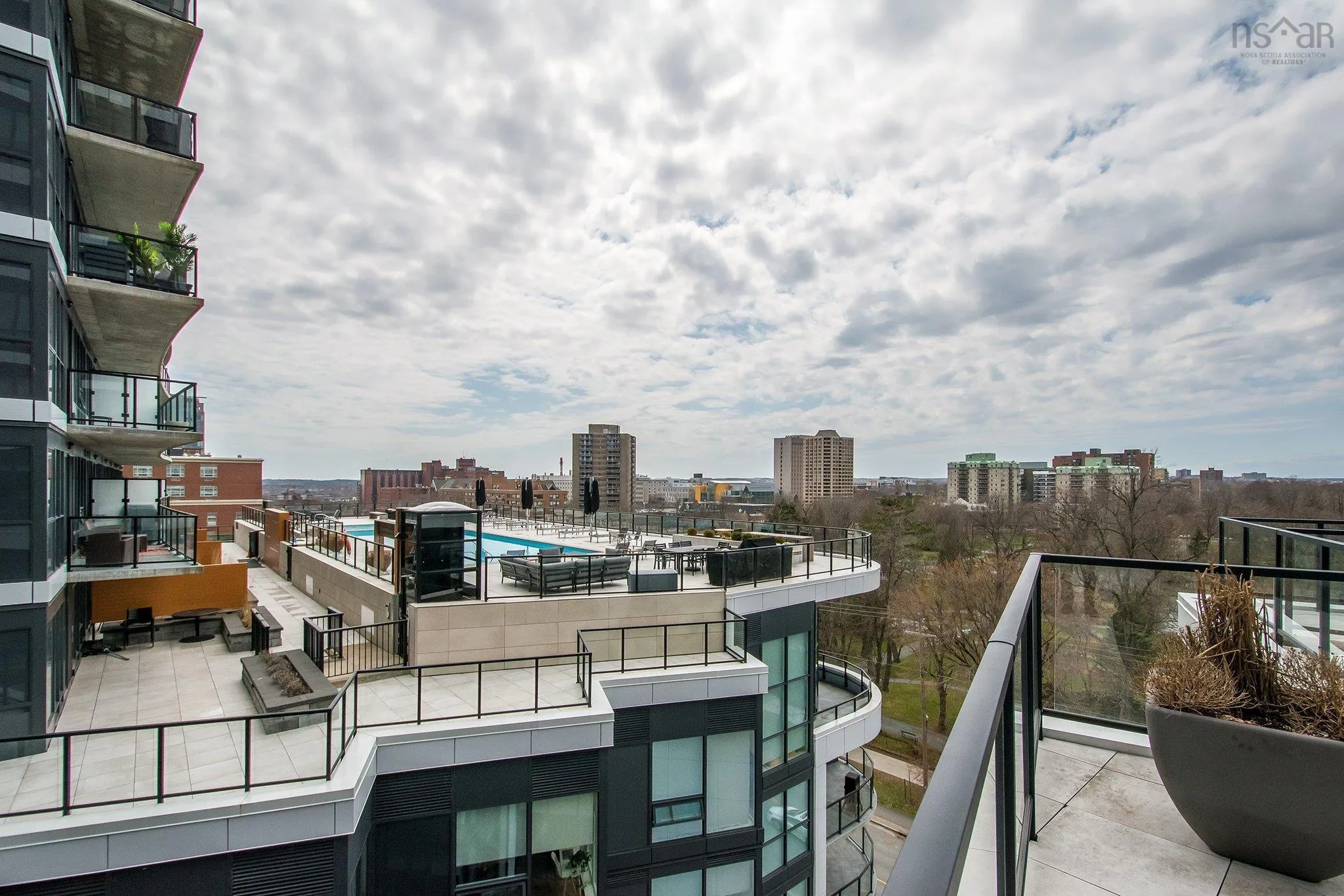 1005-1585 South Park Street, Halifax Ns B3j 0h8, 2 Bedrooms Bedrooms, ,1 BathroomBathrooms,Residential,For Sale,South Park,202509706