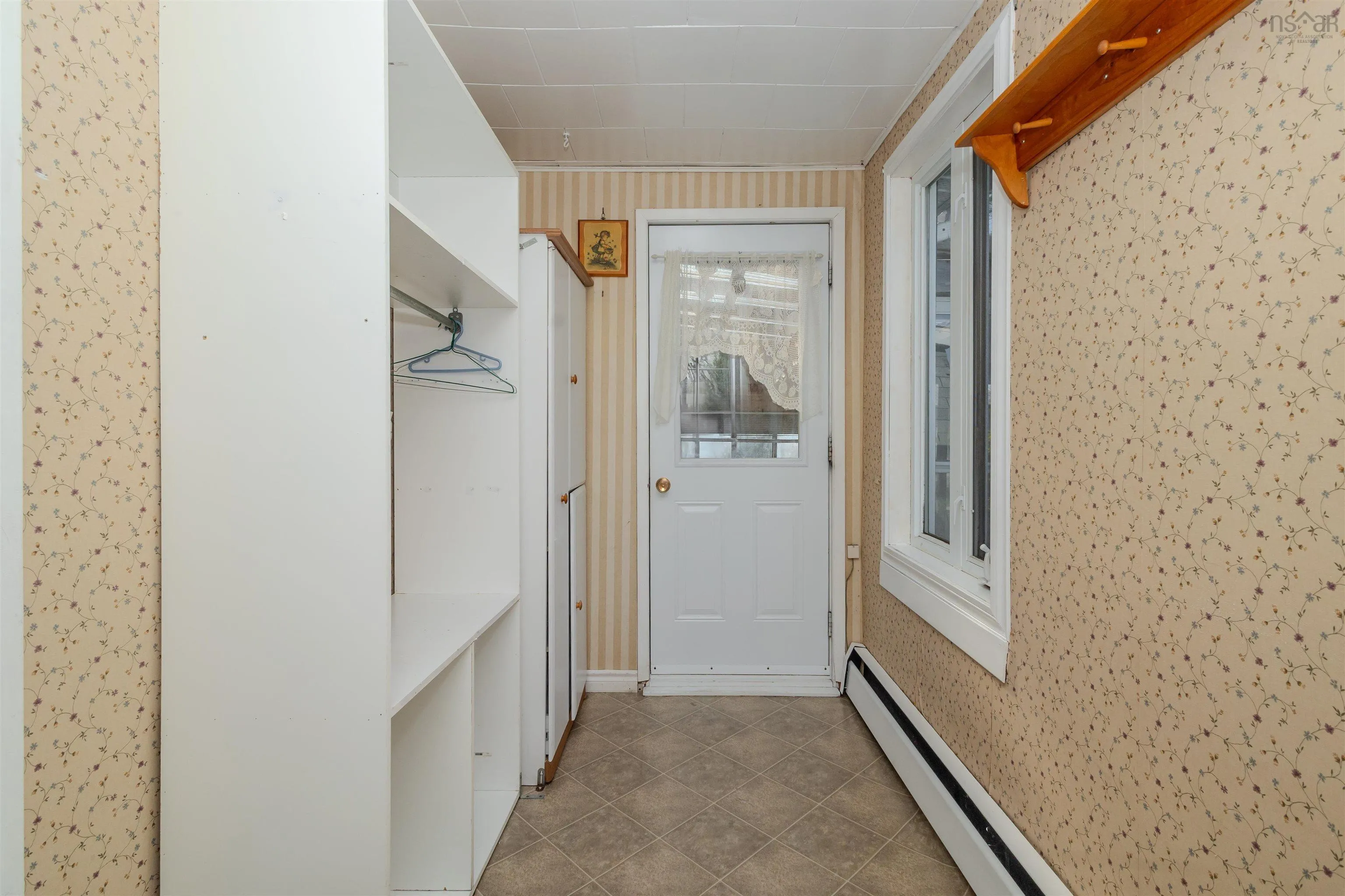 7 Dominion Street, Glace Bay, NS B1A 3M7, 2 Bedrooms Bedrooms, ,1 BathroomBathrooms,Residential,For Sale,Dominion,202523302