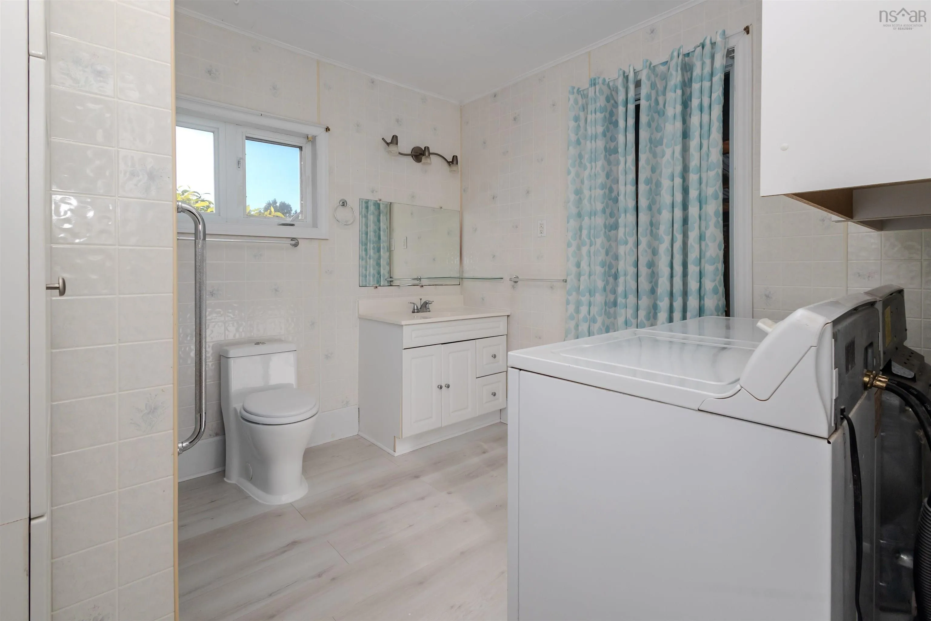 7 Dominion Street, Glace Bay, NS B1A 3M7, 2 Bedrooms Bedrooms, ,1 BathroomBathrooms,Residential,For Sale,Dominion,202523302
