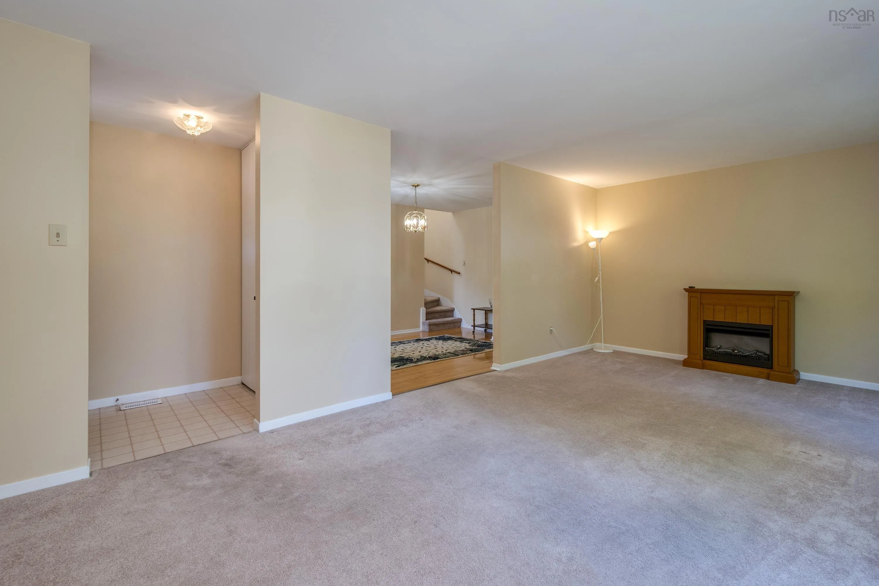 58 Kingfisher Crescent, Halifax, NS B3M 3B3, 3 Bedrooms Bedrooms, ,1 BathroomBathrooms,Residential,For Sale,Kingfisher,202521136