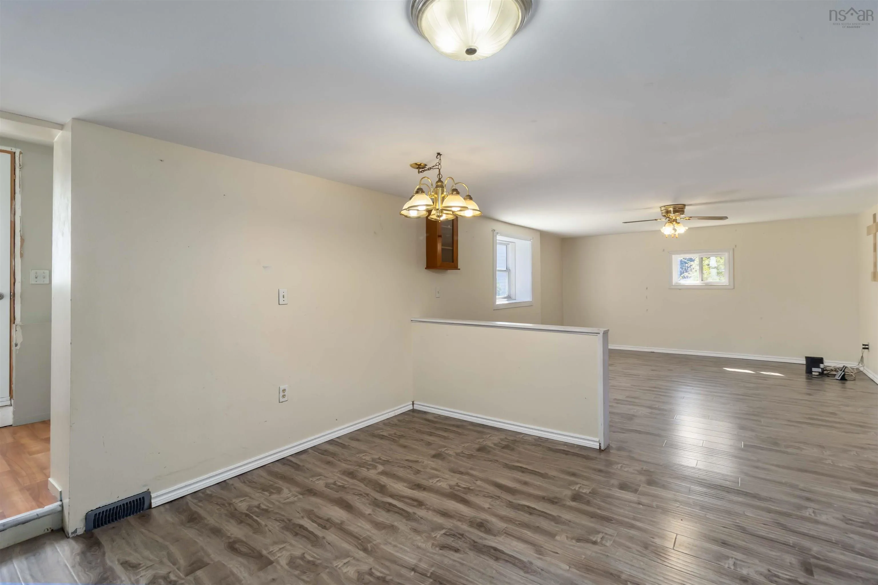 688 Cow Bay Road, Eastern Passage, NS B3G 1J7, 4 Bedrooms Bedrooms, ,2 BathroomsBathrooms,Residential,For Sale,Cow Bay,202523643