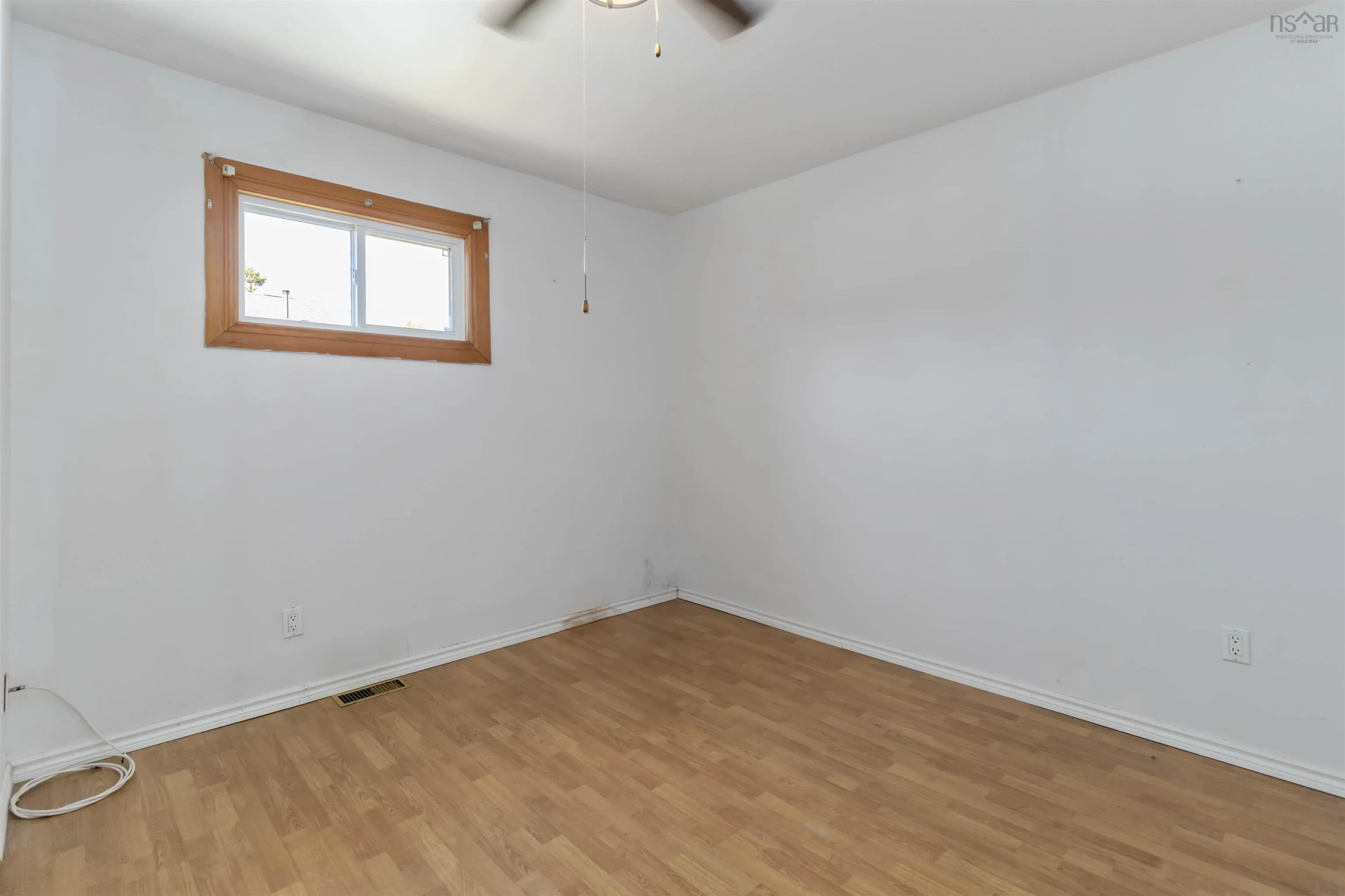 688 Cow Bay Road, Eastern Passage, NS B3G 1J7, 4 Bedrooms Bedrooms, ,2 BathroomsBathrooms,Residential,For Sale,Cow Bay,202523643