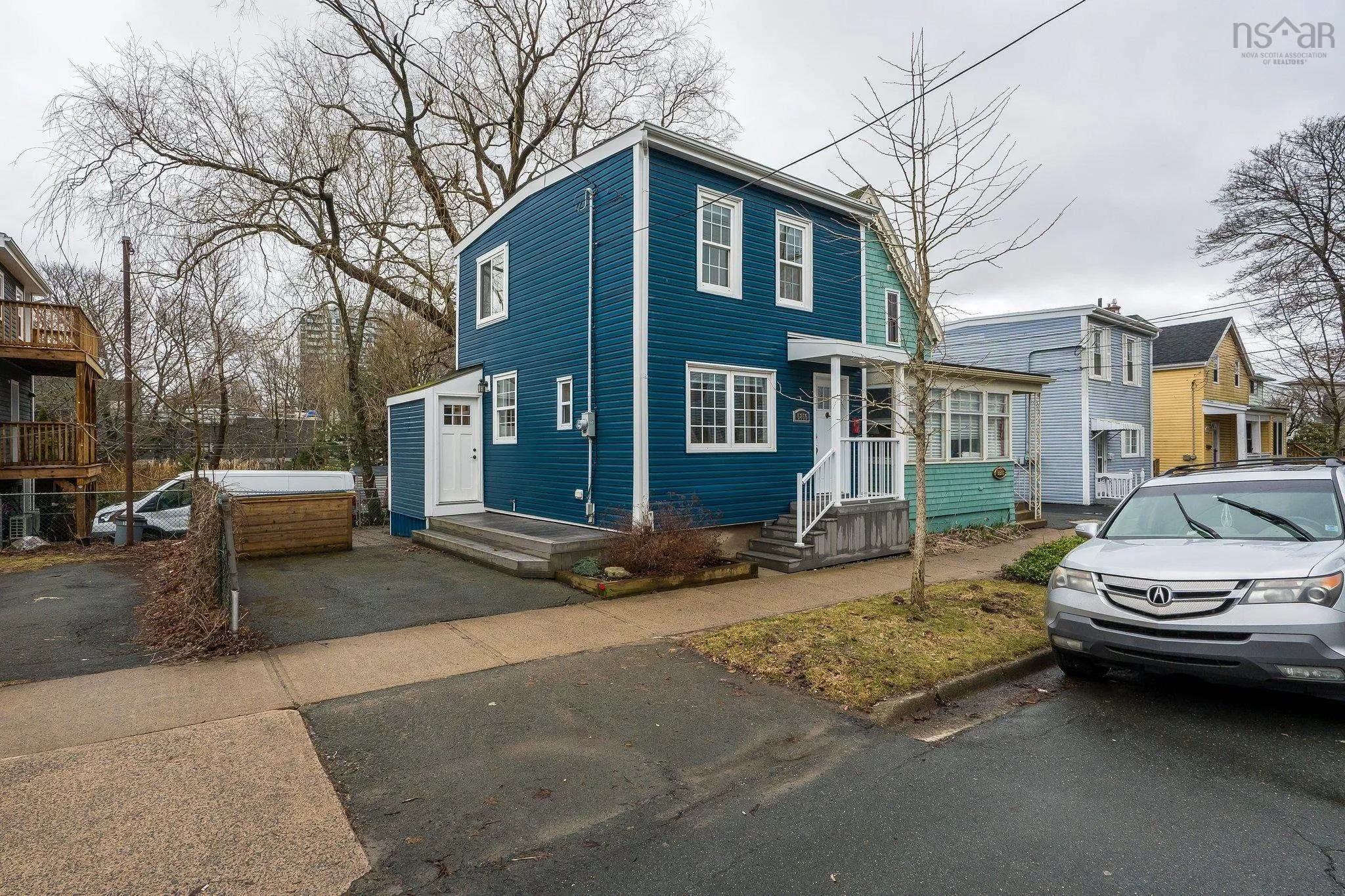 5856 Livingstone Street, Halifax Ns B3k 2c3, 2 Bedrooms Bedrooms, ,2 BathroomsBathrooms,Residential,For Sale,Livingstone,202506891