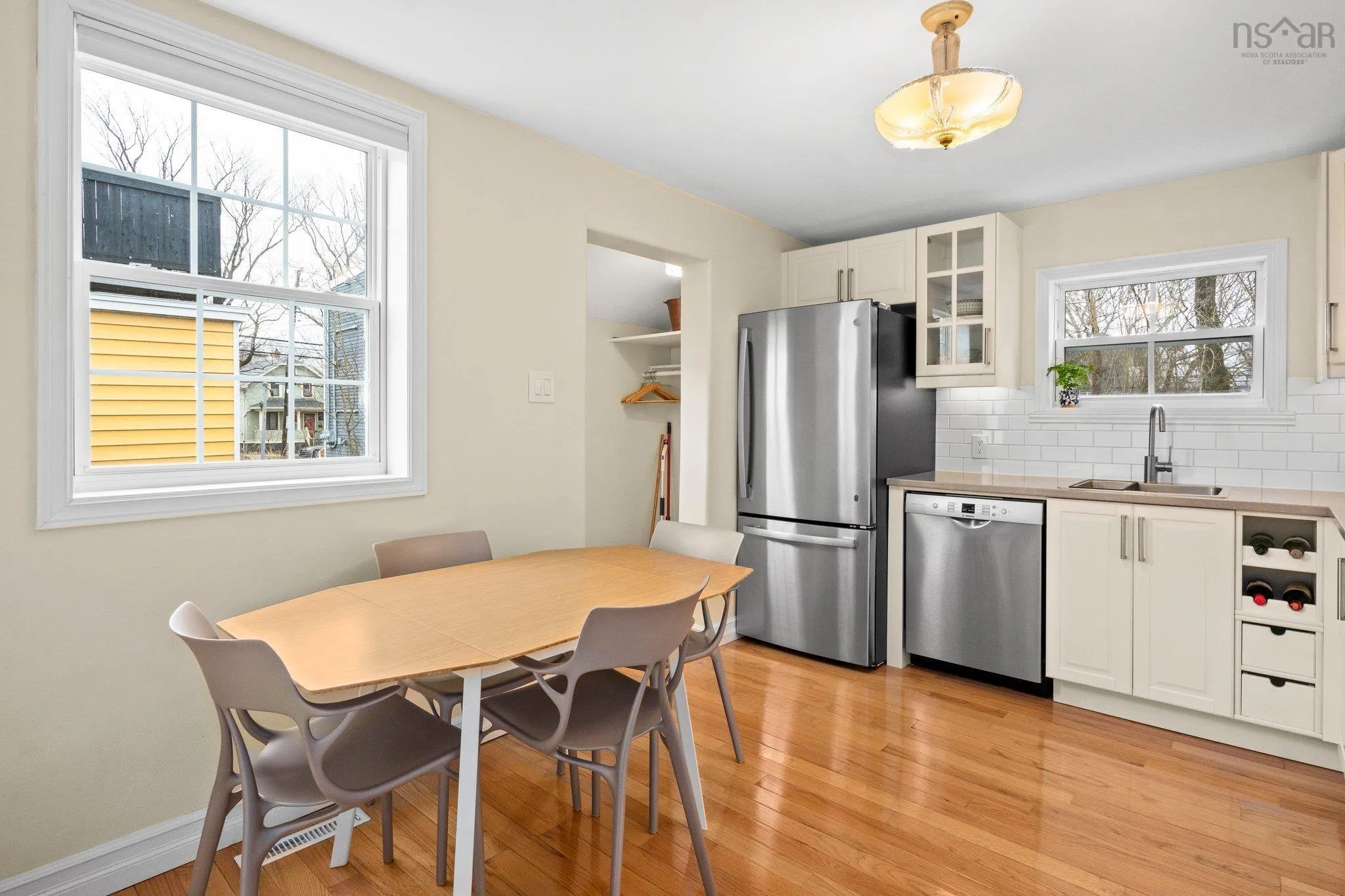 5856 Livingstone Street, Halifax Ns B3k 2c3, 2 Bedrooms Bedrooms, ,2 BathroomsBathrooms,Residential,For Sale,Livingstone,202506891