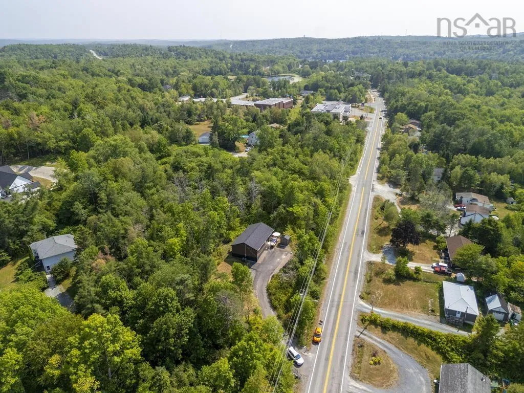 1631 Beaver Bank Road, Beaver Bank, NS B4G 1C5, 3 Bedrooms Bedrooms, ,2 BathroomsBathrooms,Residential,For Sale,Beaver Bank,202522589