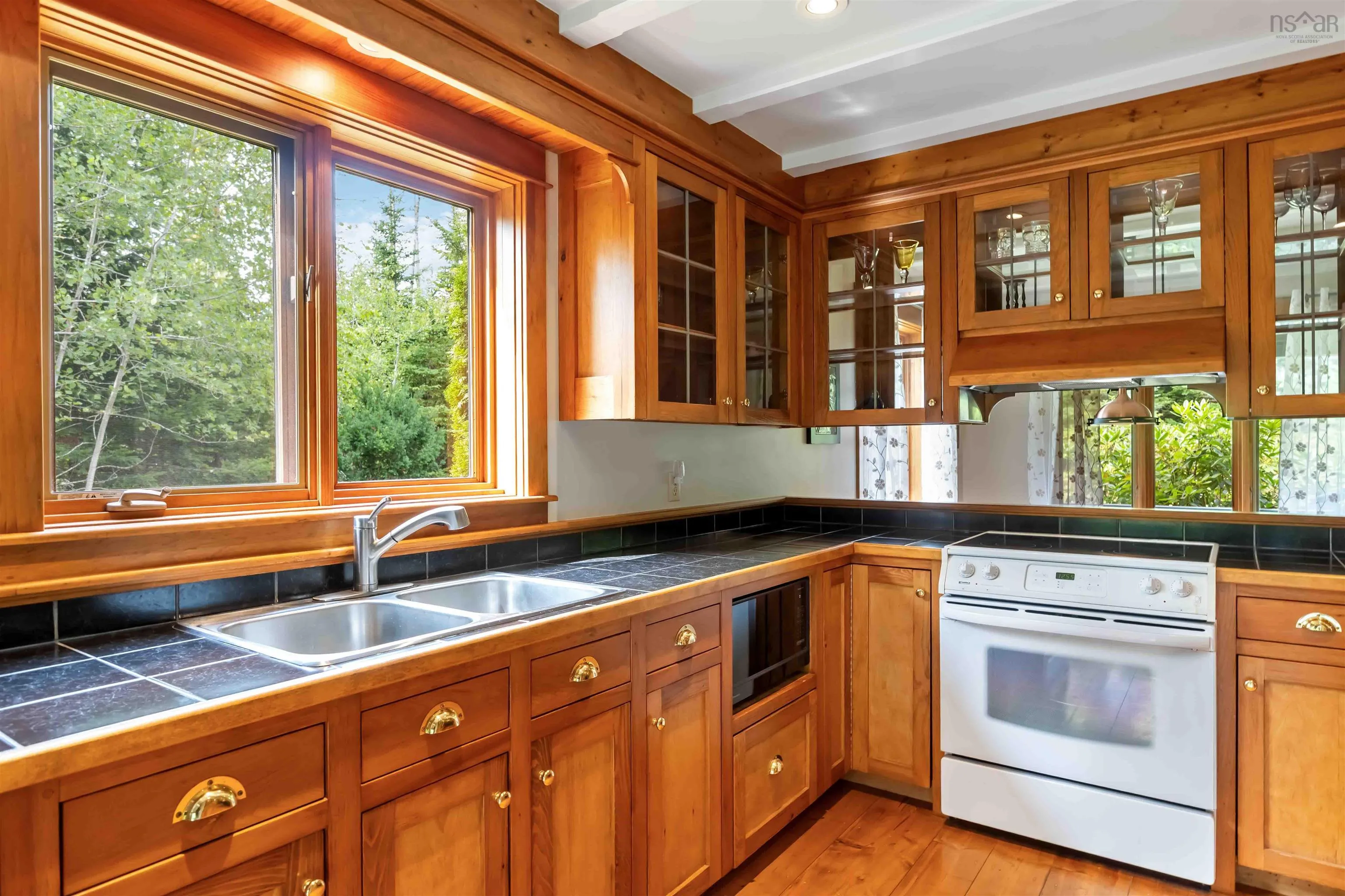 708 Newtonville Road, Forest Hill, NS B4P 2R1, 4 Bedrooms Bedrooms, ,2 BathroomsBathrooms,Residential,For Sale,Newtonville,202522940