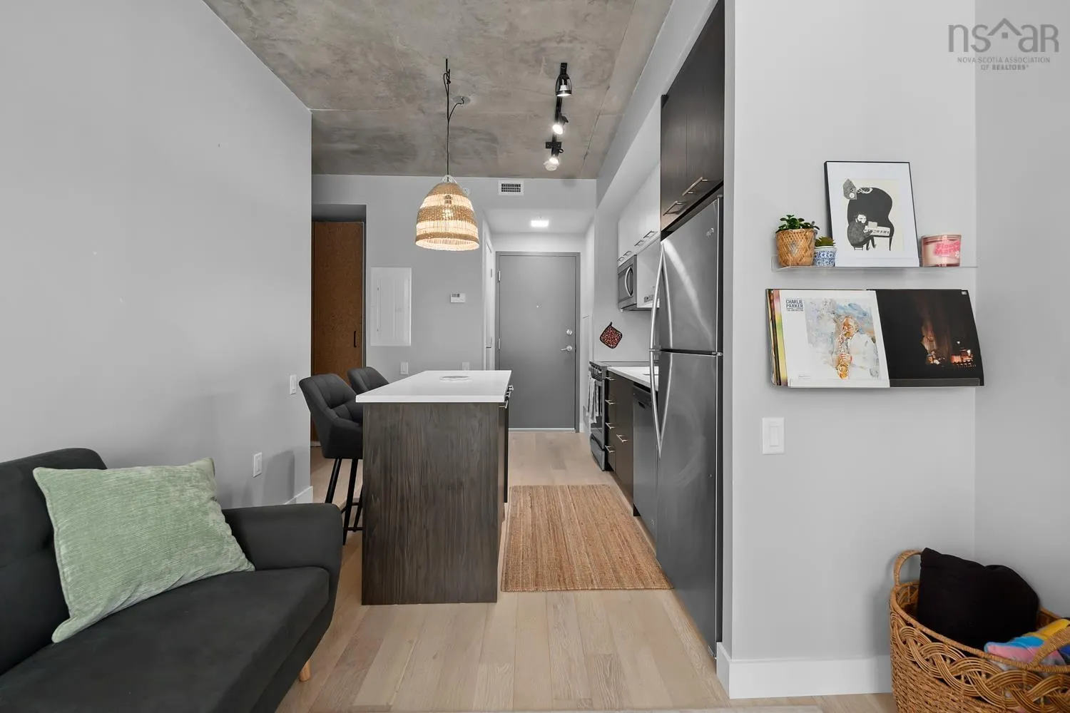 207-1048 Wellington St, Halifax, NS B3H 0C2, 1 Bedroom Bedrooms, ,1 BathroomBathrooms,Residential,For Sale,Wellington St,202523542