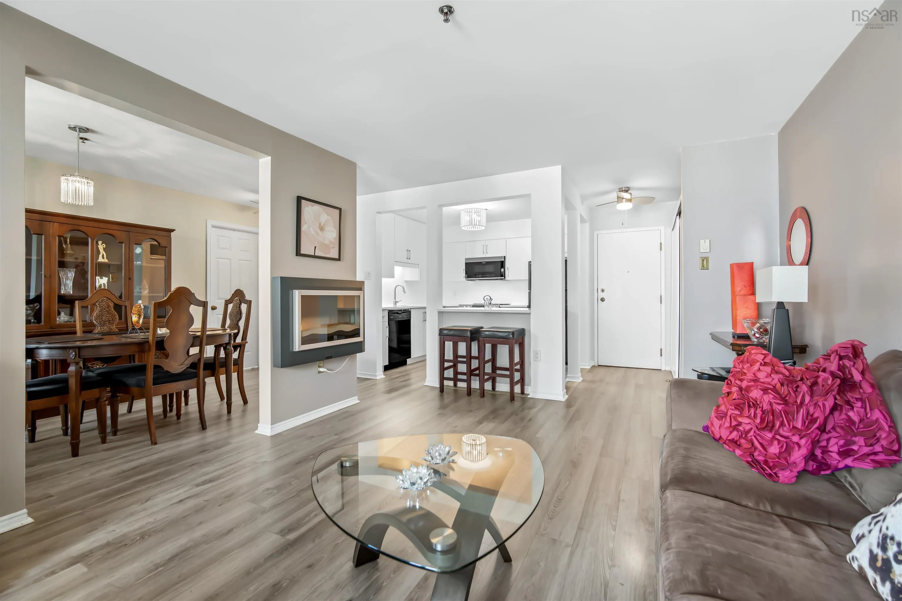 309-87 Kearney Lake Road, Halifax, NS B3M 4H1, 1 Bedroom Bedrooms, ,1 BathroomBathrooms,Residential,For Sale,Kearney Lake Road,202520925