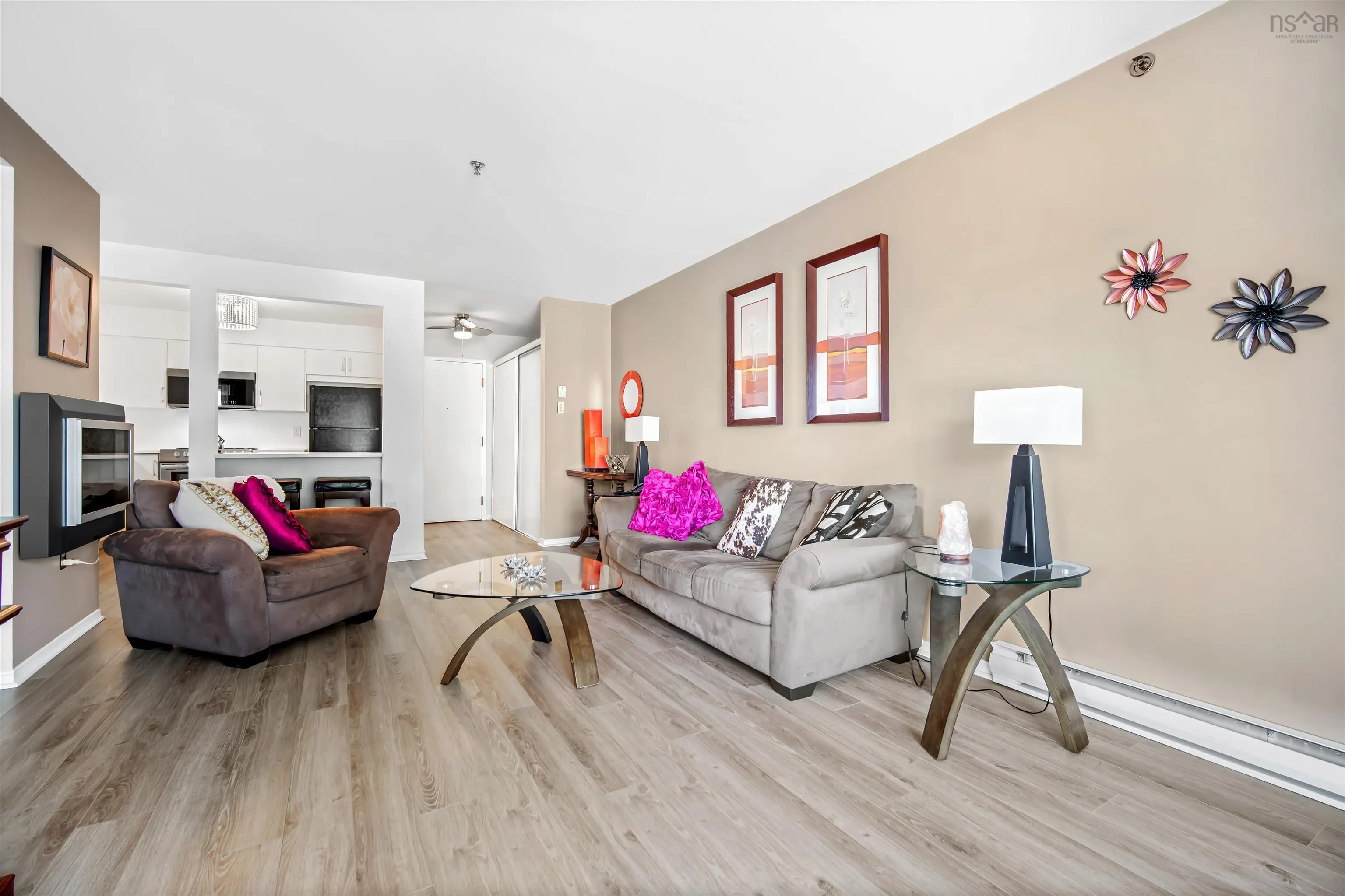 309-87 Kearney Lake Road, Halifax, NS B3M 4H1, 1 Bedroom Bedrooms, ,1 BathroomBathrooms,Residential,For Sale,Kearney Lake Road,202520925