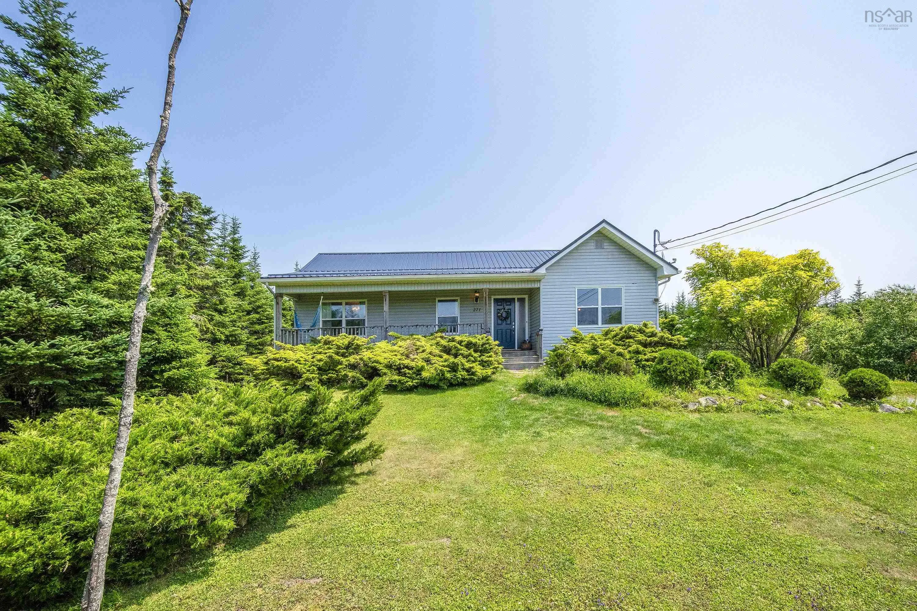 271 Leslie Road, East Lawrencetown, NS B2Z 1T4, 3 Bedrooms Bedrooms, ,3 BathroomsBathrooms,Residential,For Sale,Leslie,202512218