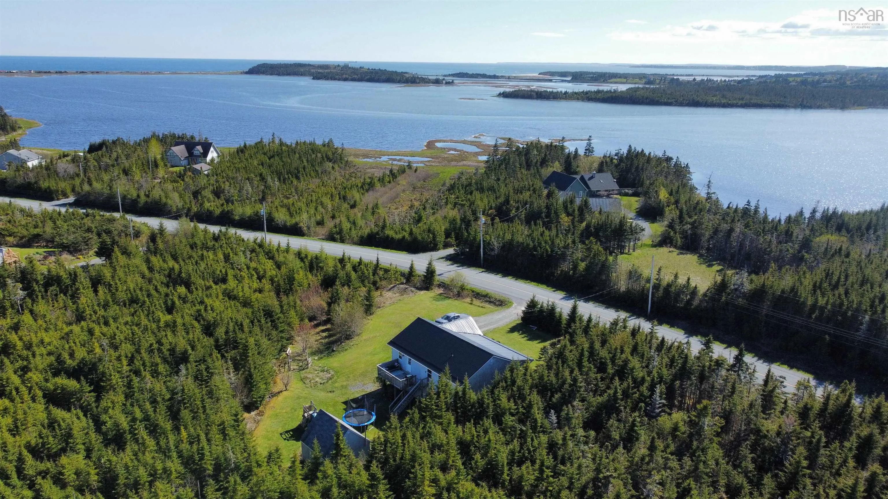 271 Leslie Road, East Lawrencetown, NS B2Z 1T4, 3 Bedrooms Bedrooms, ,3 BathroomsBathrooms,Residential,For Sale,Leslie,202512218