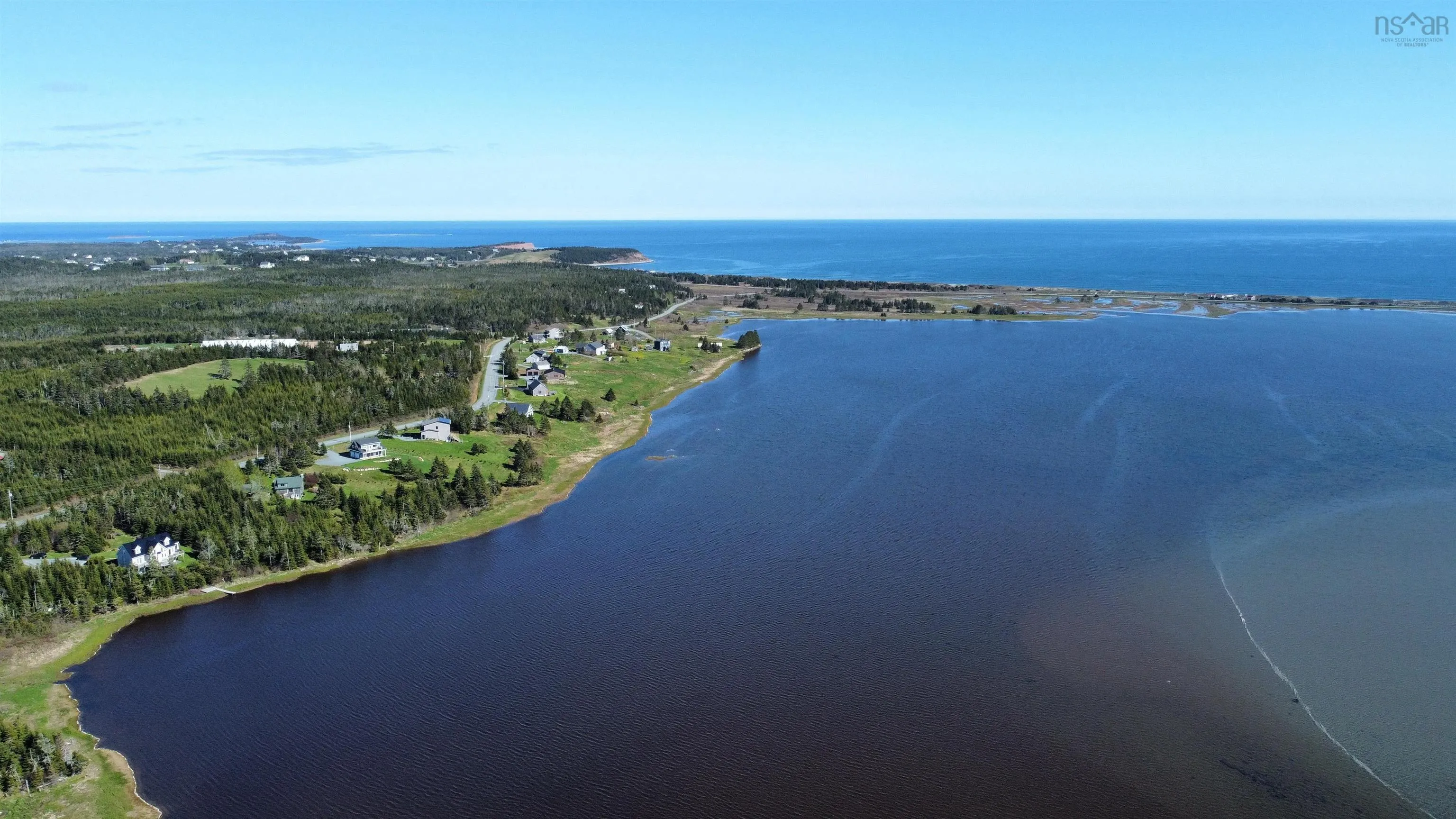 271 Leslie Road, East Lawrencetown, NS B2Z 1T4, 3 Bedrooms Bedrooms, ,3 BathroomsBathrooms,Residential,For Sale,Leslie,202512218