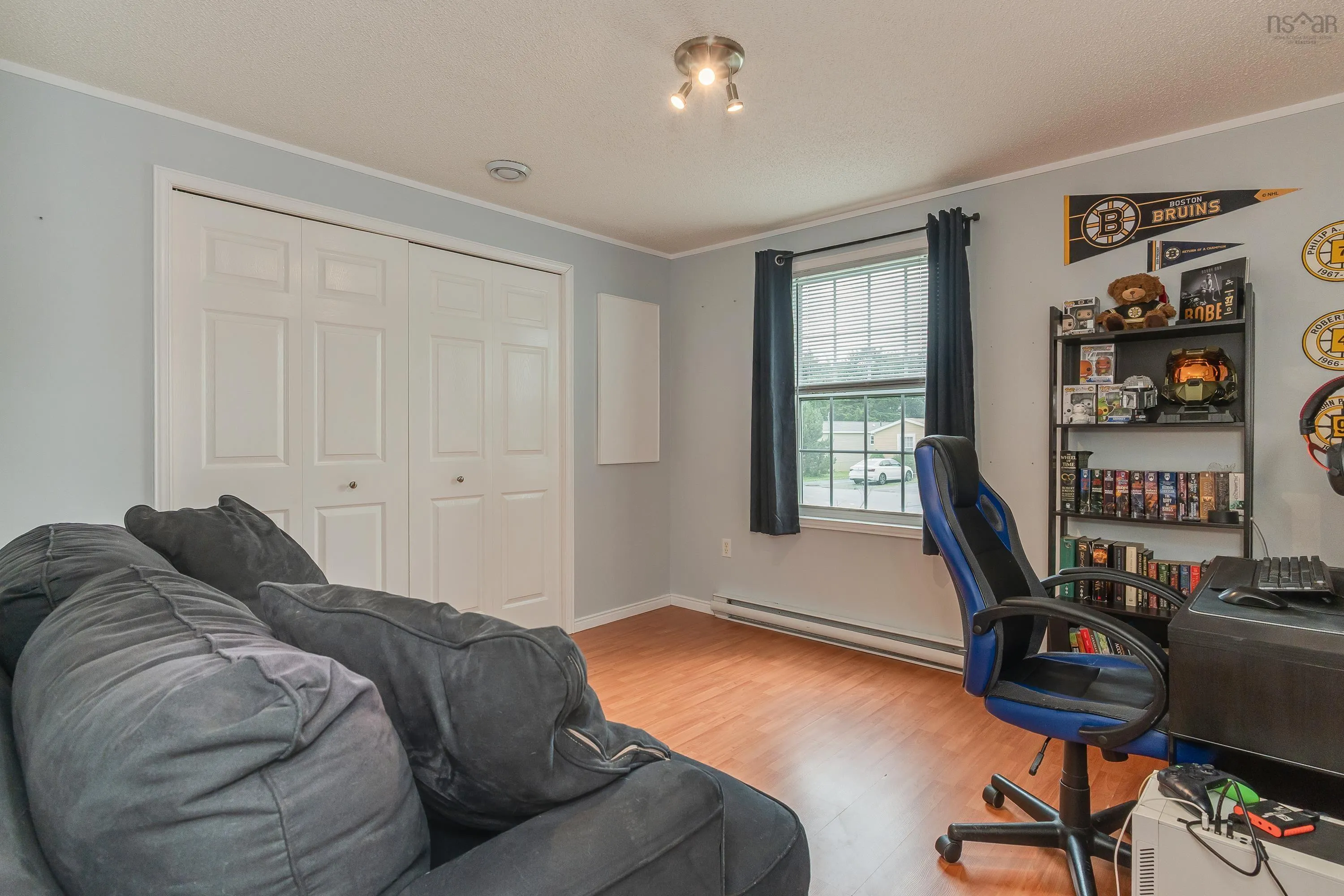 25 Champlain Avenue, Middle Sackville, NS B4E 3B2, 2 Bedrooms Bedrooms, ,1 BathroomBathrooms,Residential,For Sale,Champlain,202518404