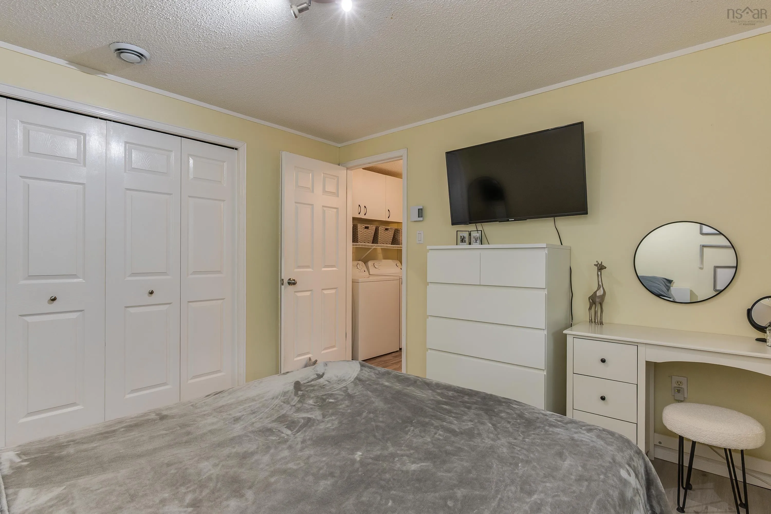 25 Champlain Avenue, Middle Sackville, NS B4E 3B2, 2 Bedrooms Bedrooms, ,1 BathroomBathrooms,Residential,For Sale,Champlain,202518404