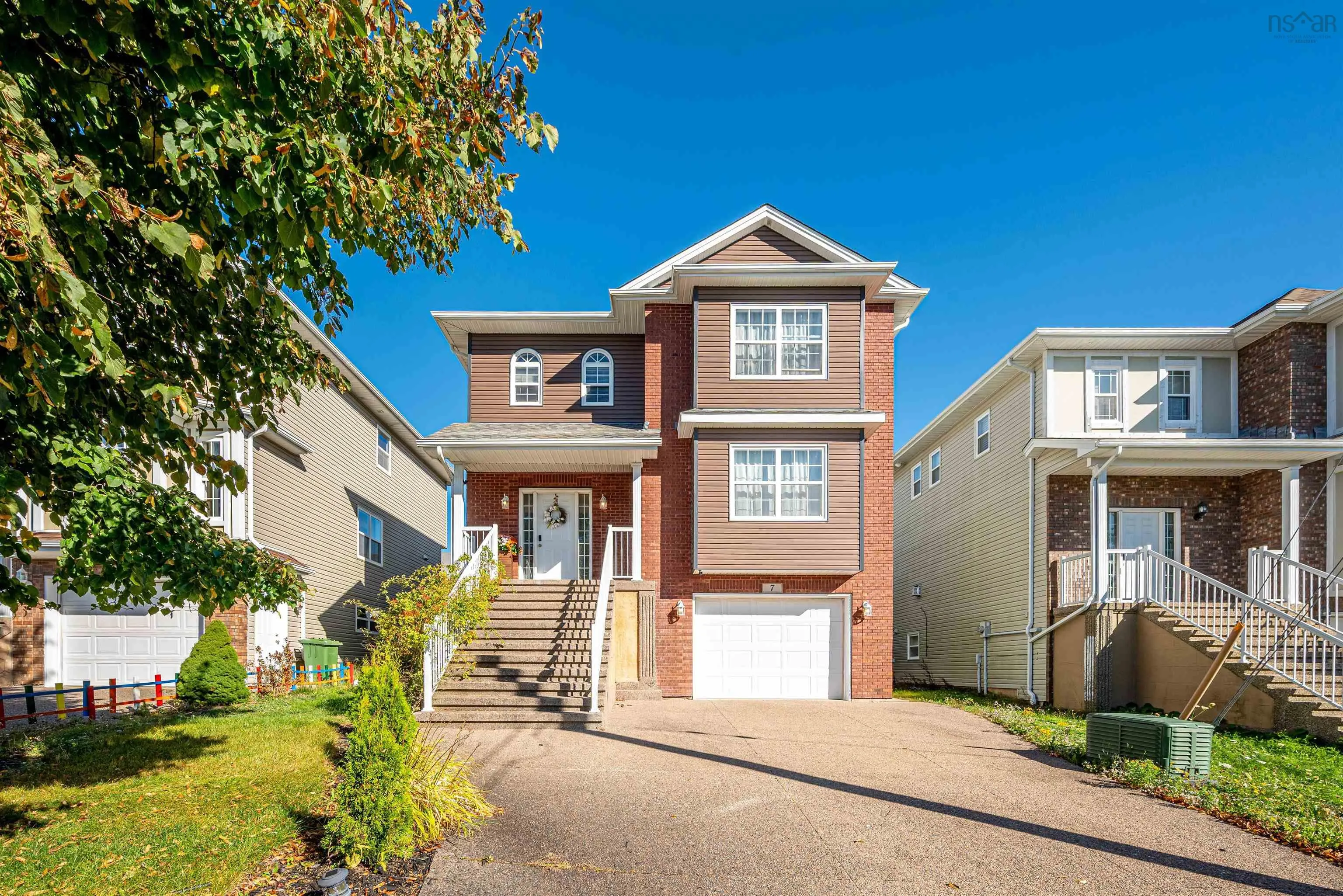 7 Fathom Court, Halifax, NS B3M 0A7, 3 Bedrooms Bedrooms, ,4 BathroomsBathrooms,Residential,For Sale,Fathom,202524814