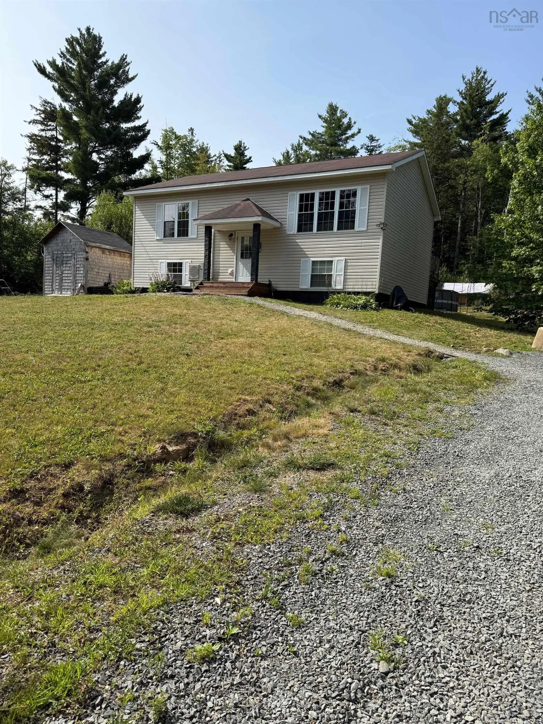 489 Sarty Road, Wentzells Lake, NS B4V 8V9, 4 Bedrooms Bedrooms, ,3 BathroomsBathrooms,Residential,For Sale,Sarty,202520257
