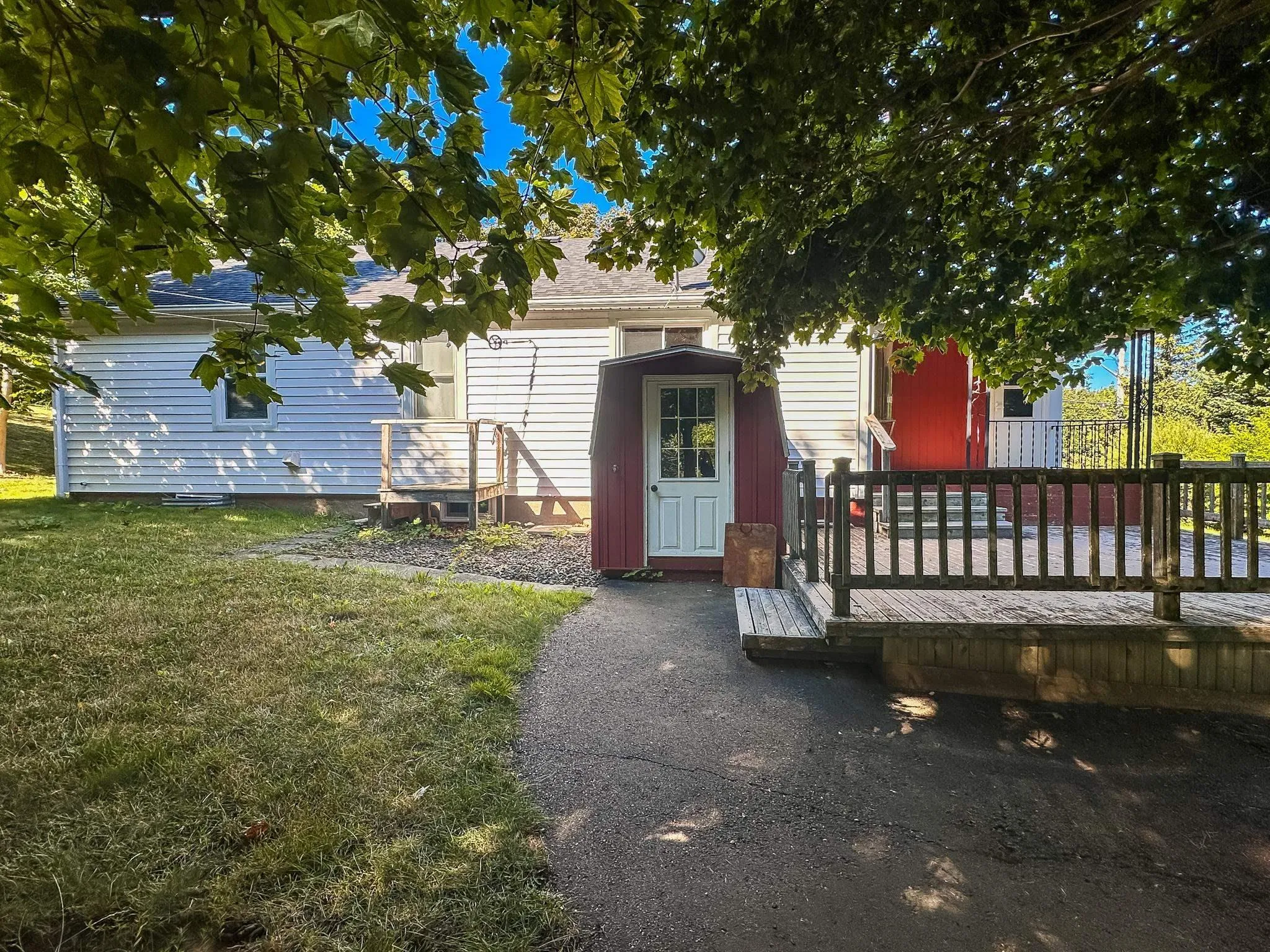 1178 Parker Mountain Road, Parkers Cove, NS B0S 1A0, 3 Bedrooms Bedrooms, ,1 BathroomBathrooms,Residential,For Sale,Parker Mountain,202520388