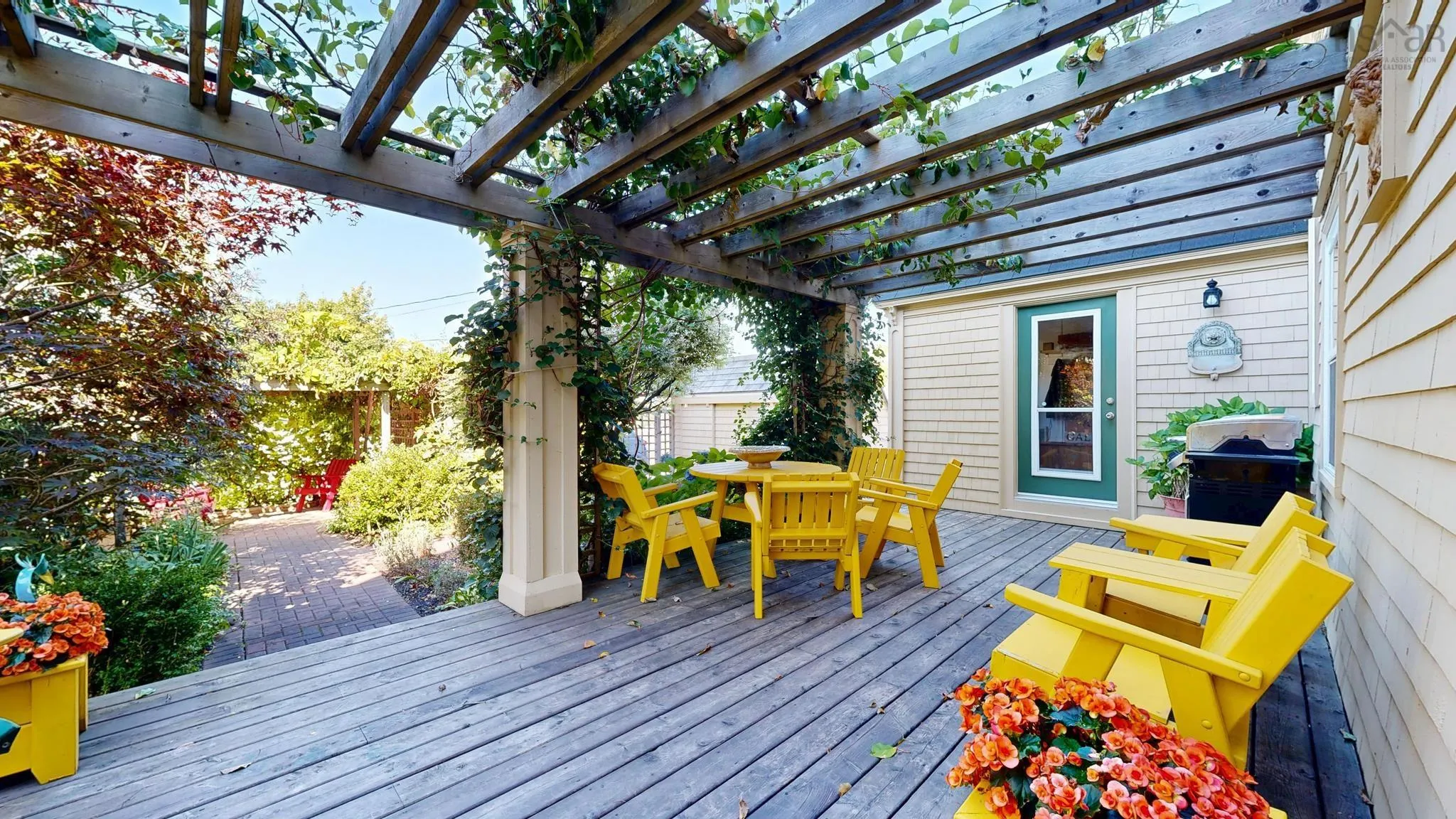 47 Kaulbach Street, Lunenburg, NS B0J 2C0, 3 Bedrooms Bedrooms, ,3 BathroomsBathrooms,Residential,For Sale,Kaulbach,202522283