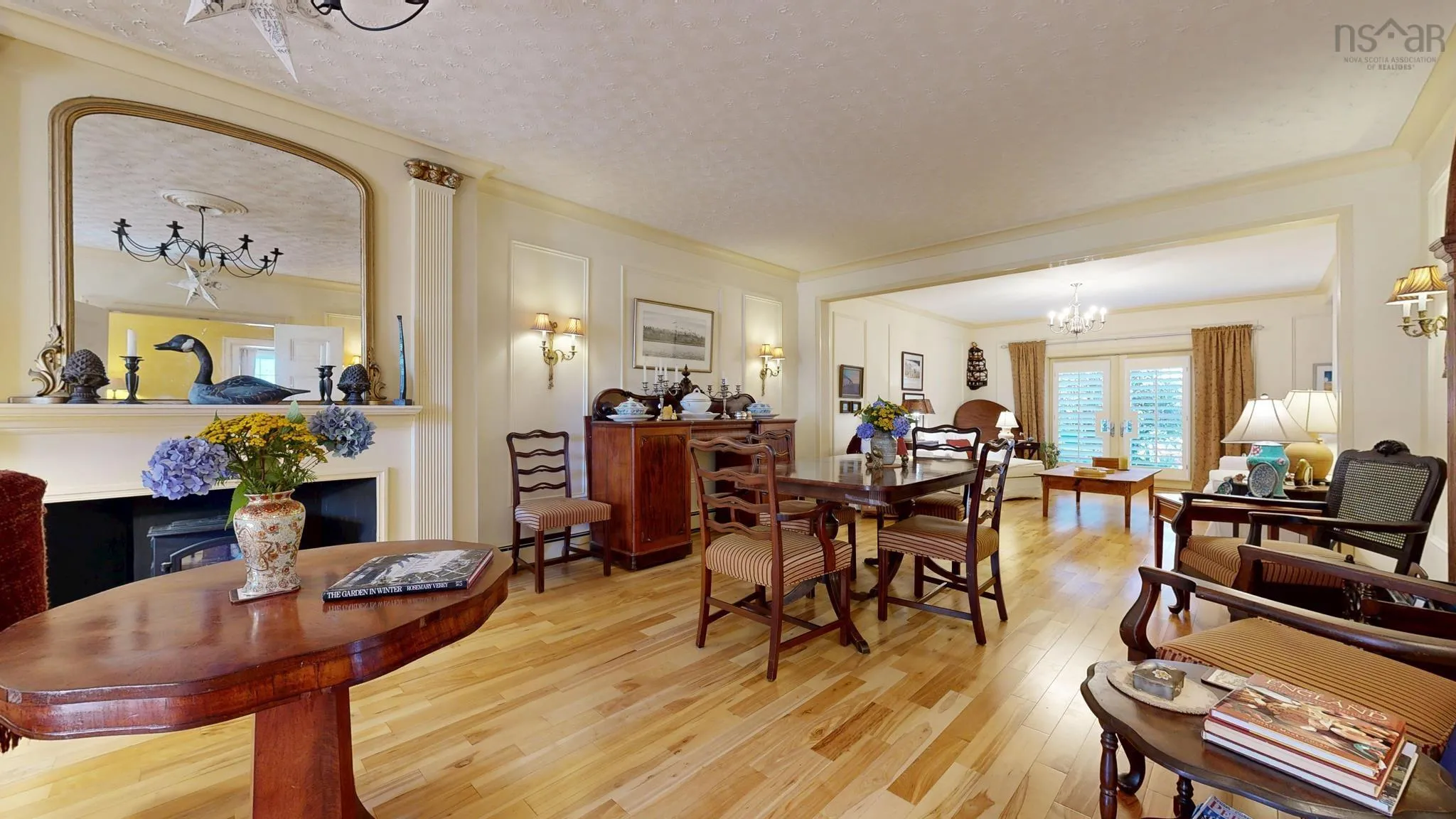 47 Kaulbach Street, Lunenburg, NS B0J 2C0, 3 Bedrooms Bedrooms, ,3 BathroomsBathrooms,Residential,For Sale,Kaulbach,202522283