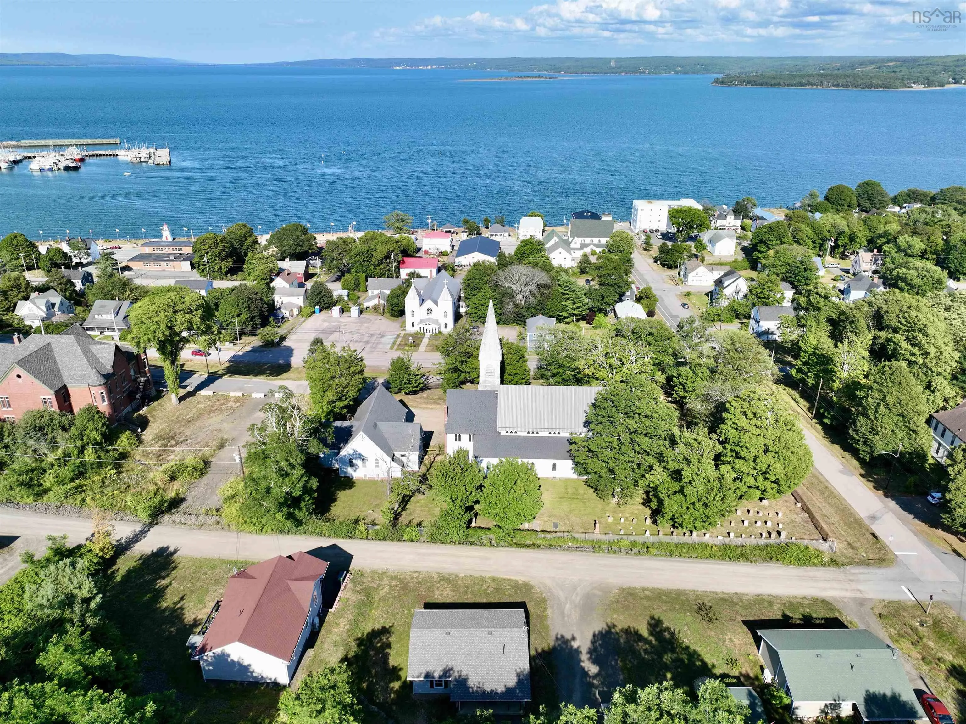 101 Second Avenue, Digby, NS B0V 1A0, 2 Bedrooms Bedrooms, ,1 BathroomBathrooms,Residential,For Sale,Second,202519505