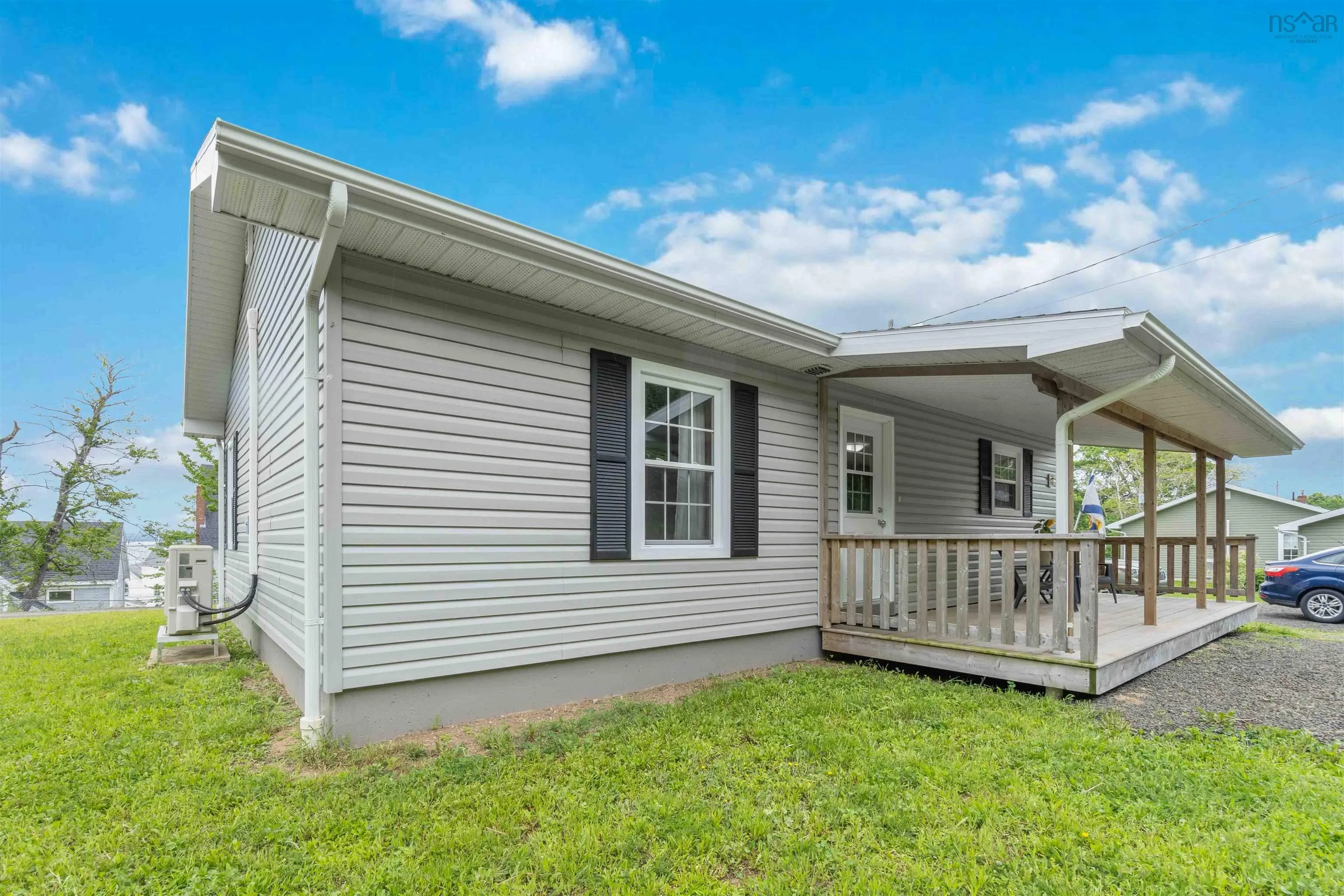 101 Second Avenue, Digby, NS B0V 1A0, 2 Bedrooms Bedrooms, ,1 BathroomBathrooms,Residential,For Sale,Second,202519505
