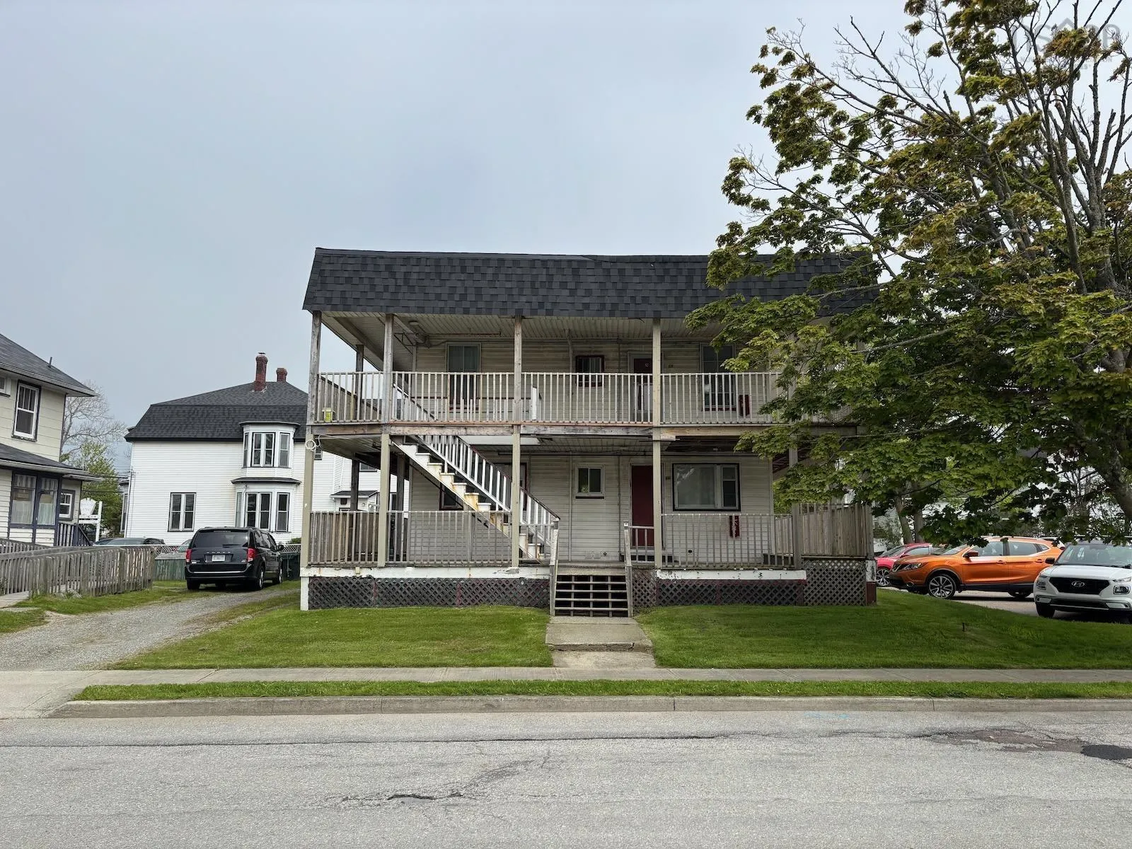 13 Parade Street, Yarmouth, NS B5A 3A5, 31 Bedrooms Bedrooms, ,Residential Income,For Sale,Parade,202512778