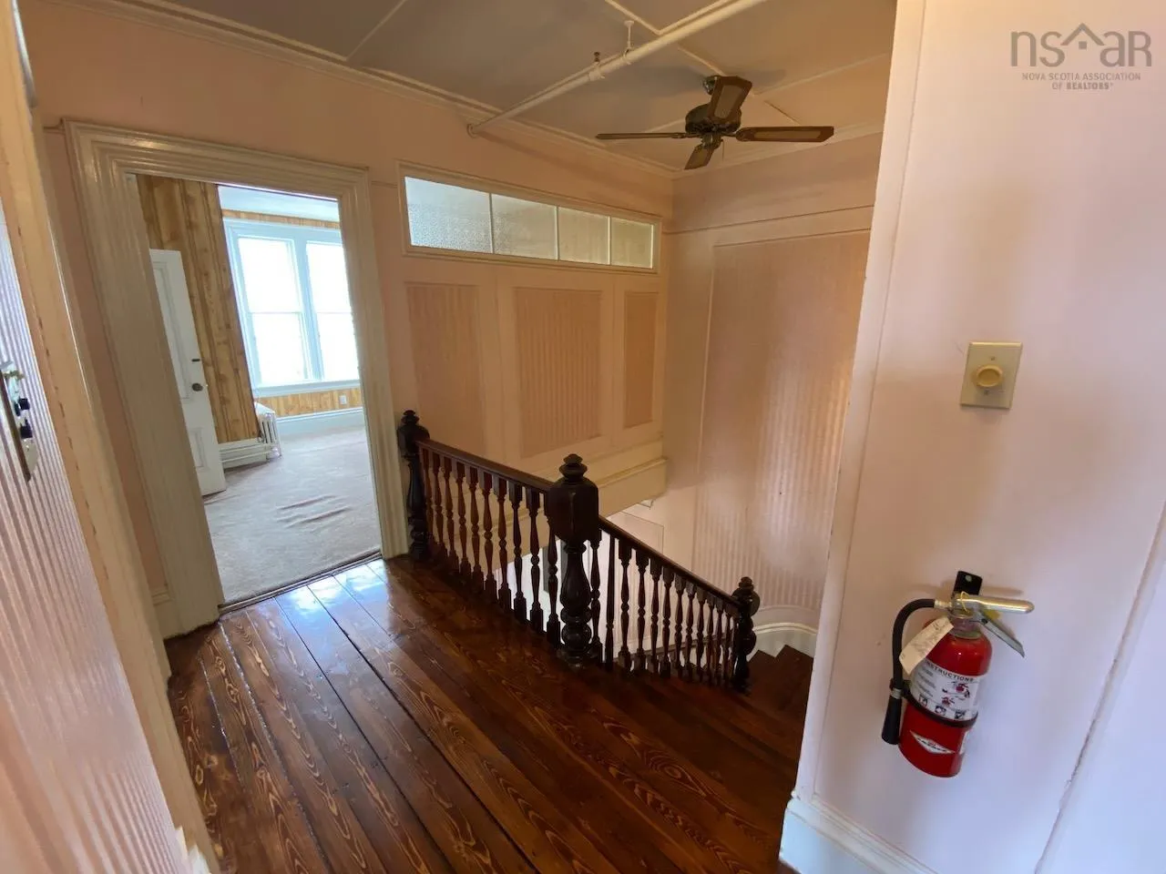 13 Parade Street, Yarmouth, NS B5A 3A5, 31 Bedrooms Bedrooms, ,Residential Income,For Sale,Parade,202512778