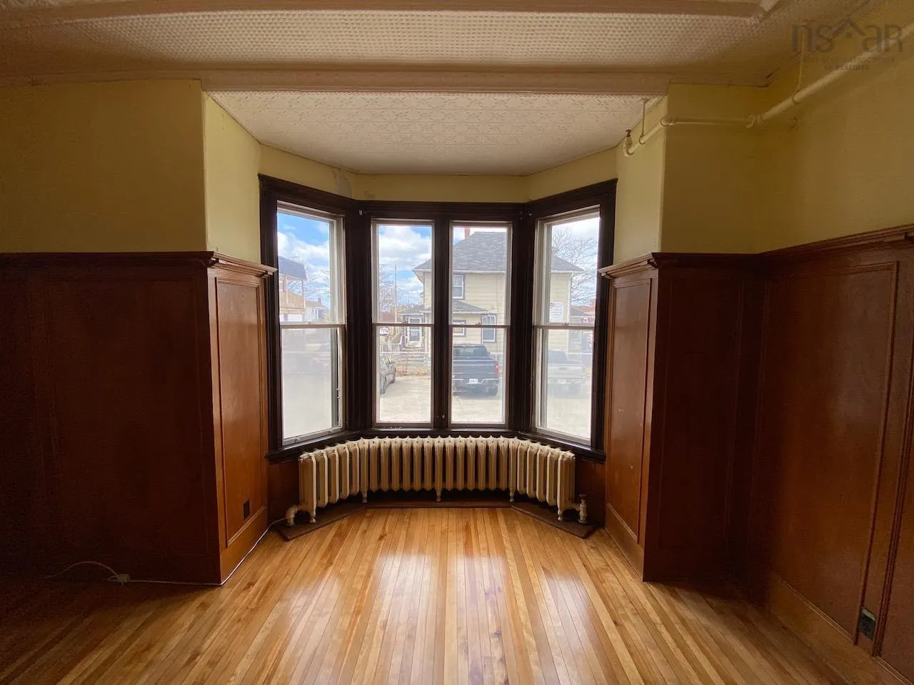 13 Parade Street, Yarmouth, NS B5A 3A5, 31 Bedrooms Bedrooms, ,Residential Income,For Sale,Parade,202512778