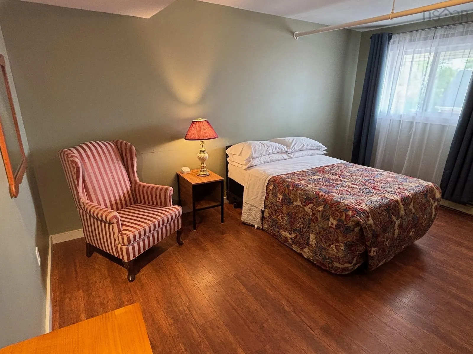13 Parade Street, Yarmouth, NS B5A 3A5, 31 Bedrooms Bedrooms, ,Residential Income,For Sale,Parade,202512778