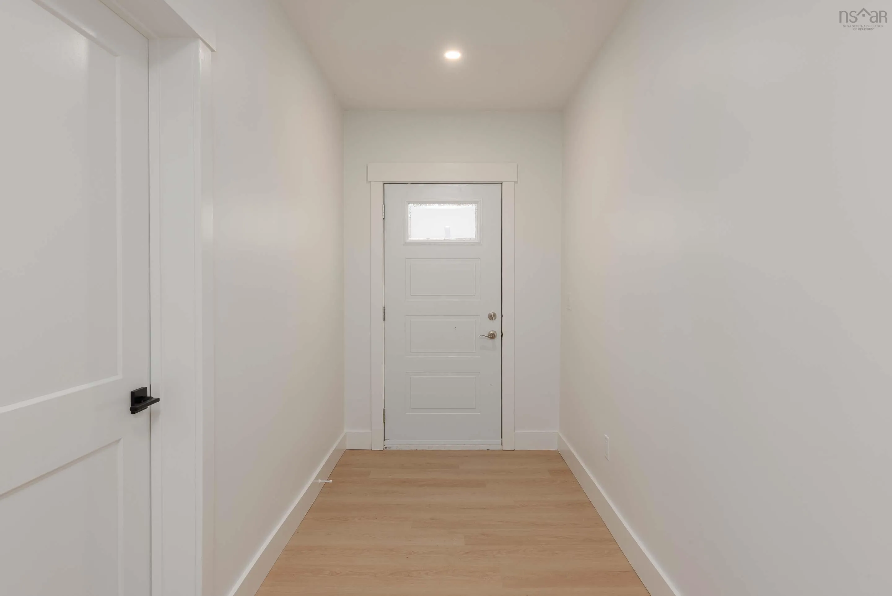 3 Hilchie Road, Dartmouth, NS B3A 1T5, 6 Bedrooms Bedrooms, ,Residential Income,For Sale,Hilchie,202521868