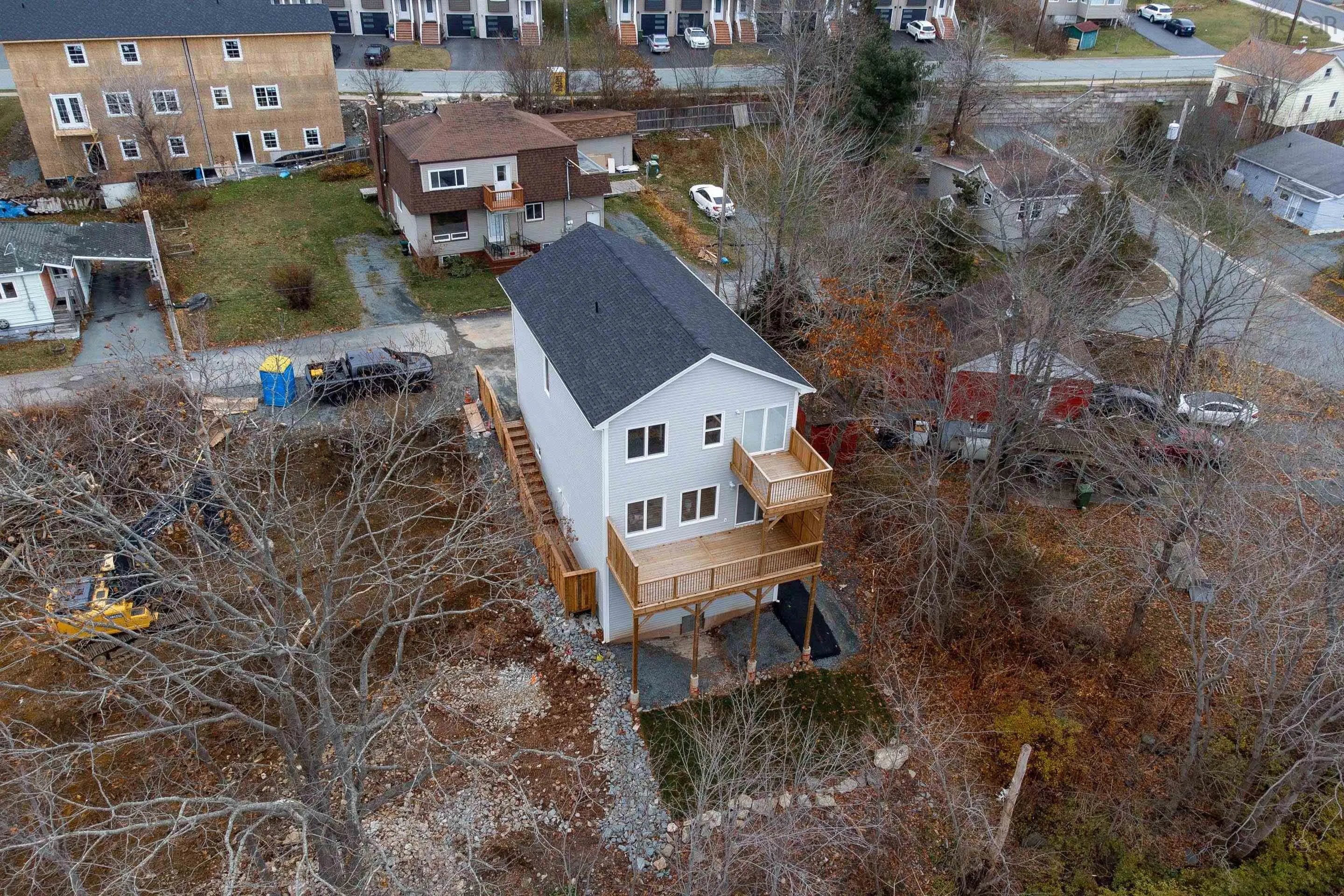 3 Hilchie Road, Dartmouth, NS B3A 1T5, 6 Bedrooms Bedrooms, ,Residential Income,For Sale,Hilchie,202521868