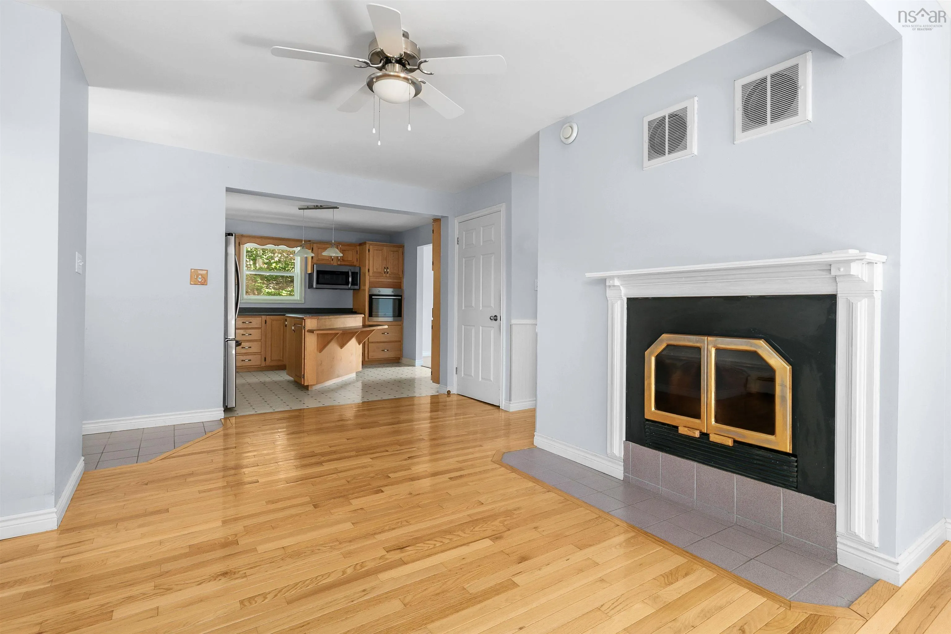 2 Vrege, Hammonds Plains, NS B4B 1K2, 3 Bedrooms Bedrooms, ,3 BathroomsBathrooms,Residential,For Sale,Vrege,202523634