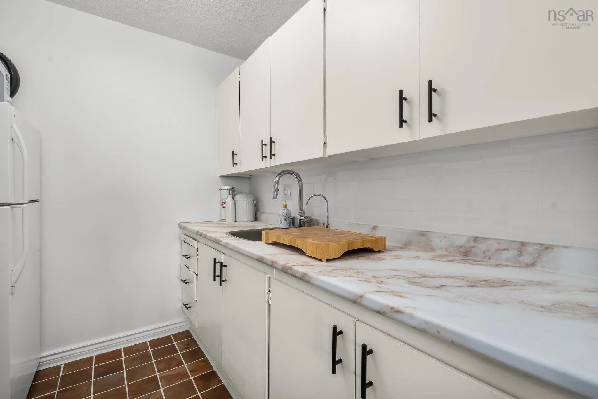 1002-5572 North Ridge Road, Halifax, NS B3K 5K2, 1 Bedroom Bedrooms, ,1 BathroomBathrooms,Residential,For Sale,North Ridge,202521715