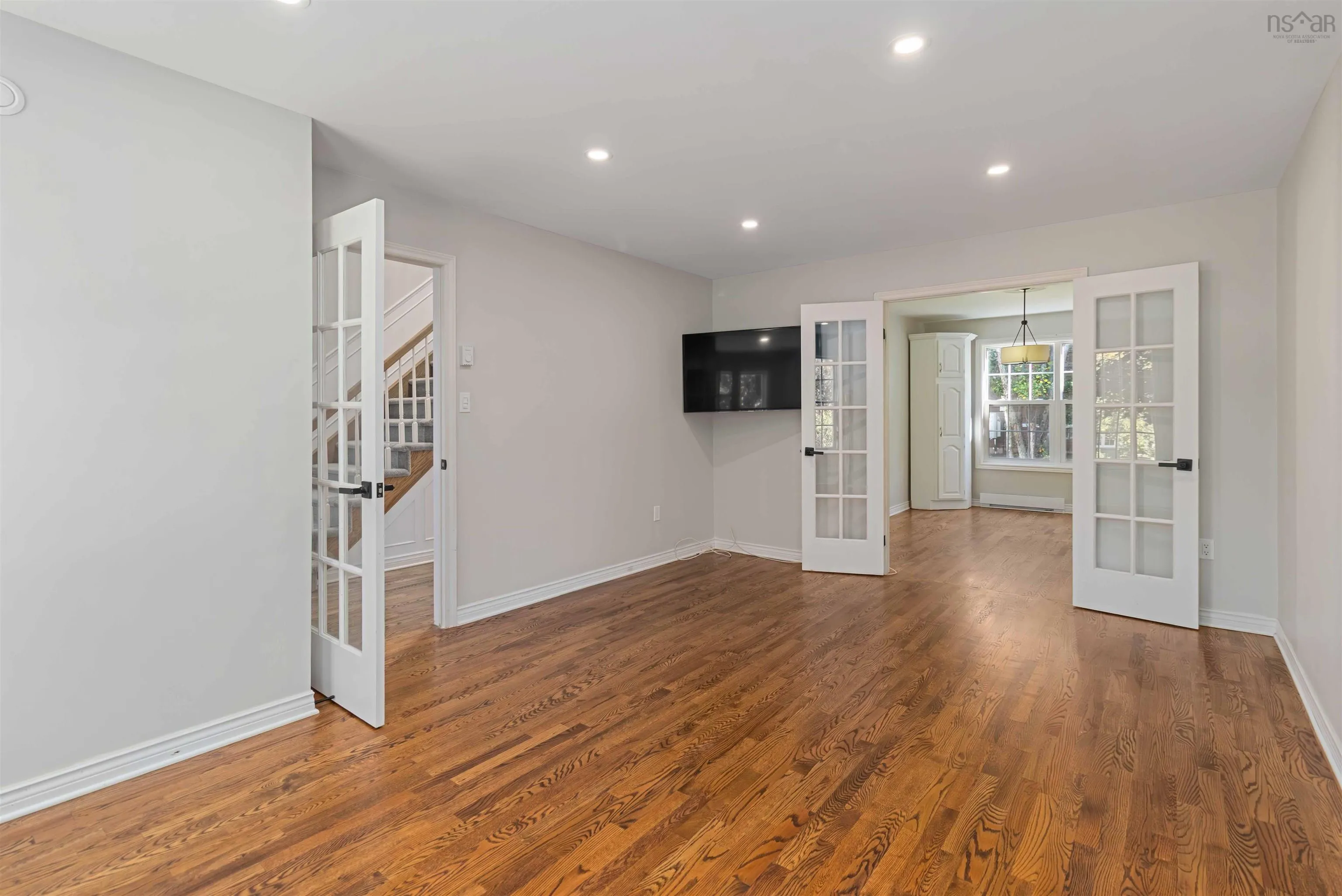 2 Thackeray Close, Halifax Regional Municipality, NS B3M 4G8, 4 Bedrooms Bedrooms, ,4 BathroomsBathrooms,Residential,For Sale,Thackeray,202525098