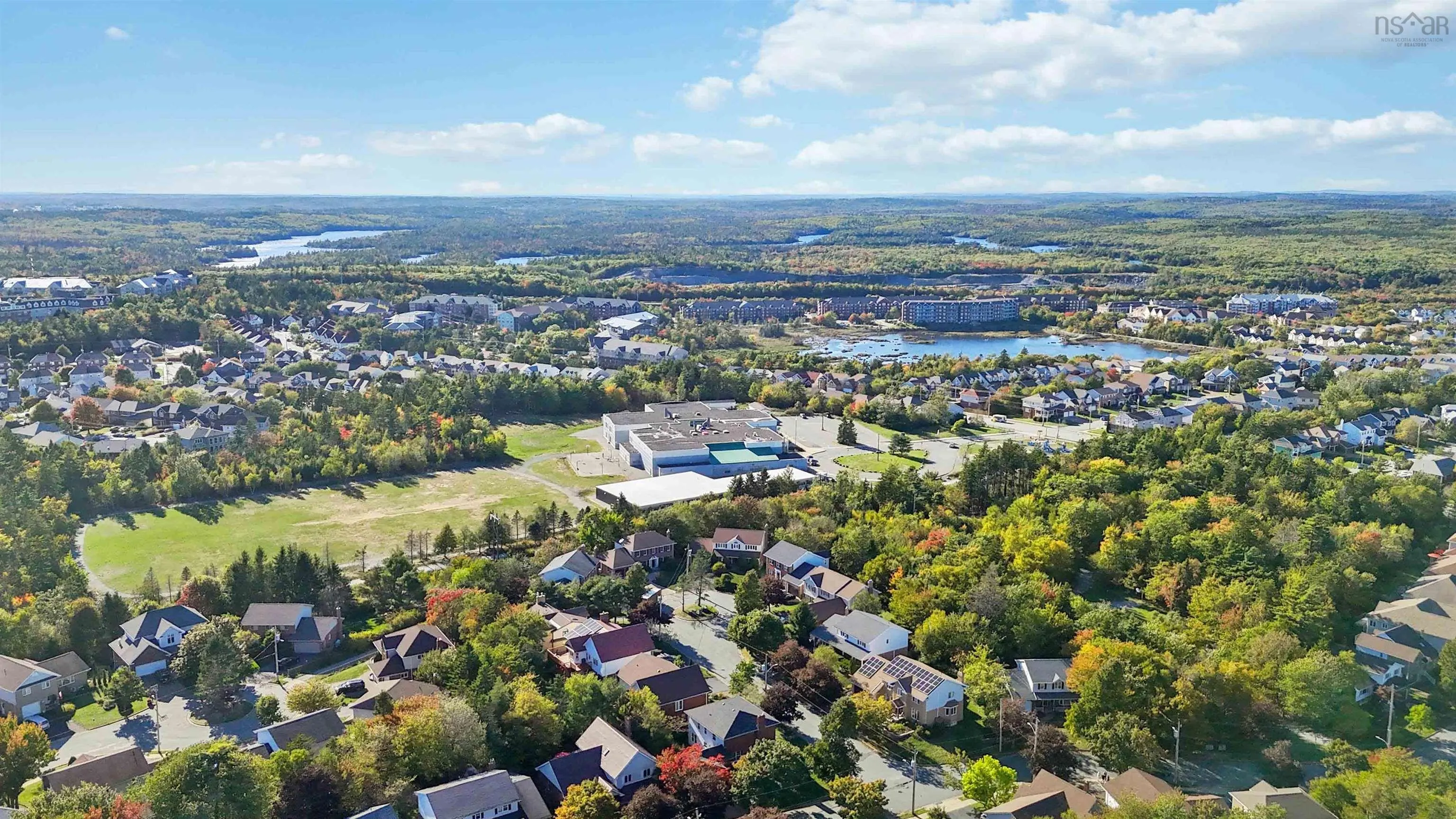 2 Thackeray Close, Halifax Regional Municipality, NS B3M 4G8, 4 Bedrooms Bedrooms, ,4 BathroomsBathrooms,Residential,For Sale,Thackeray,202525098