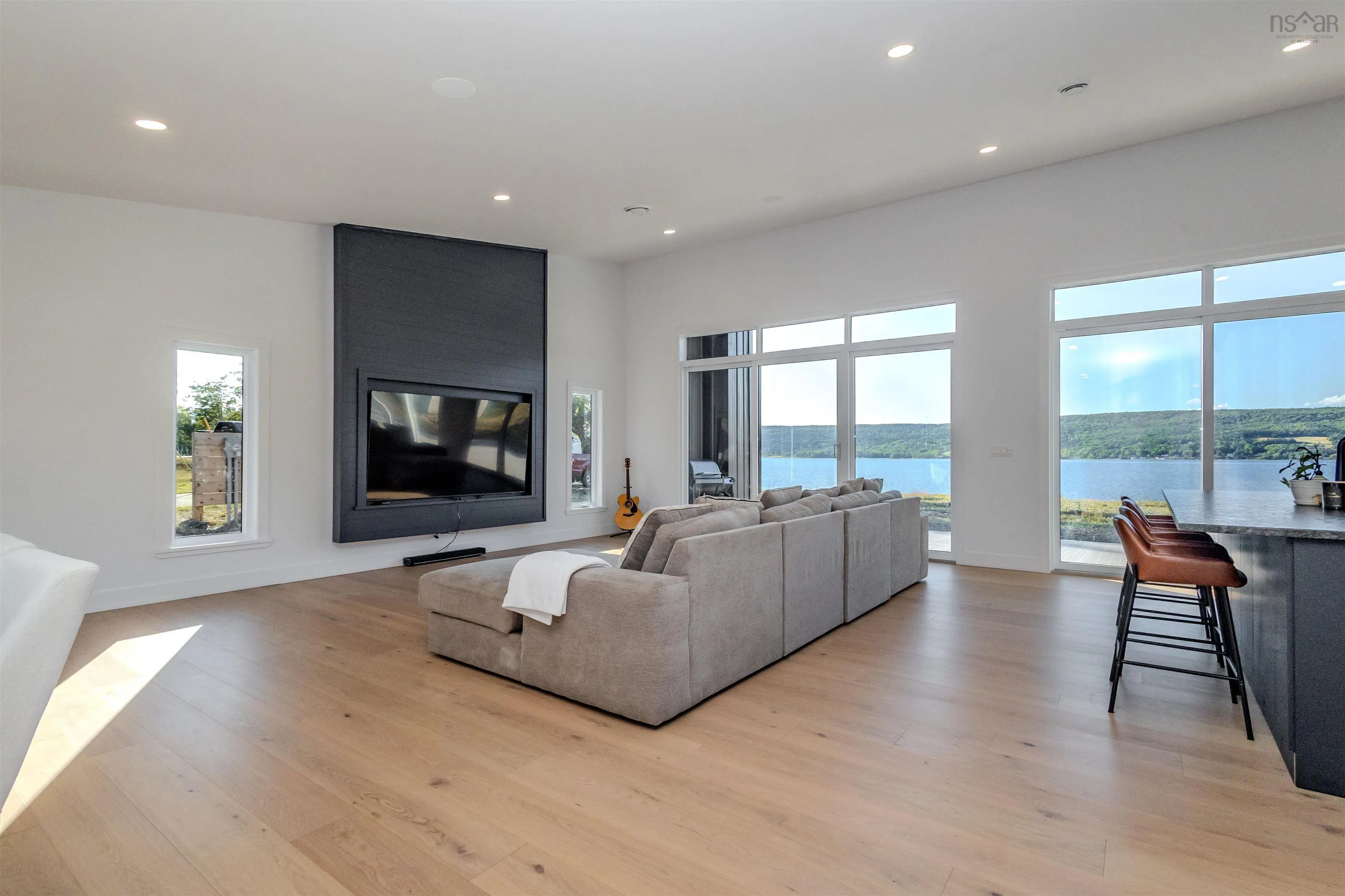 5416 East Bay Highway, Ben Eoin, NS B1J 1P4, 3 Bedrooms Bedrooms, ,4 BathroomsBathrooms,Residential,For Sale,East Bay,202522434