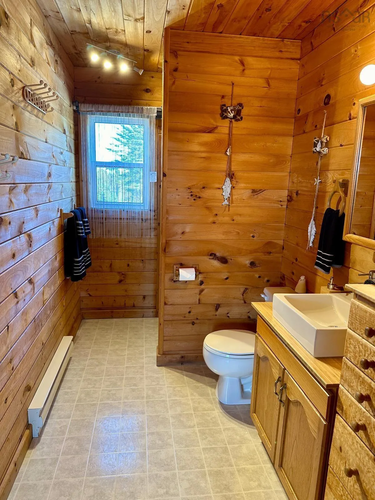 3421 Highway16, Upper Fox Island Ns B0h 1h0, 2 Bedrooms Bedrooms, ,1 BathroomBathrooms,Residential,For Sale,Eagle Valley Road,202412409