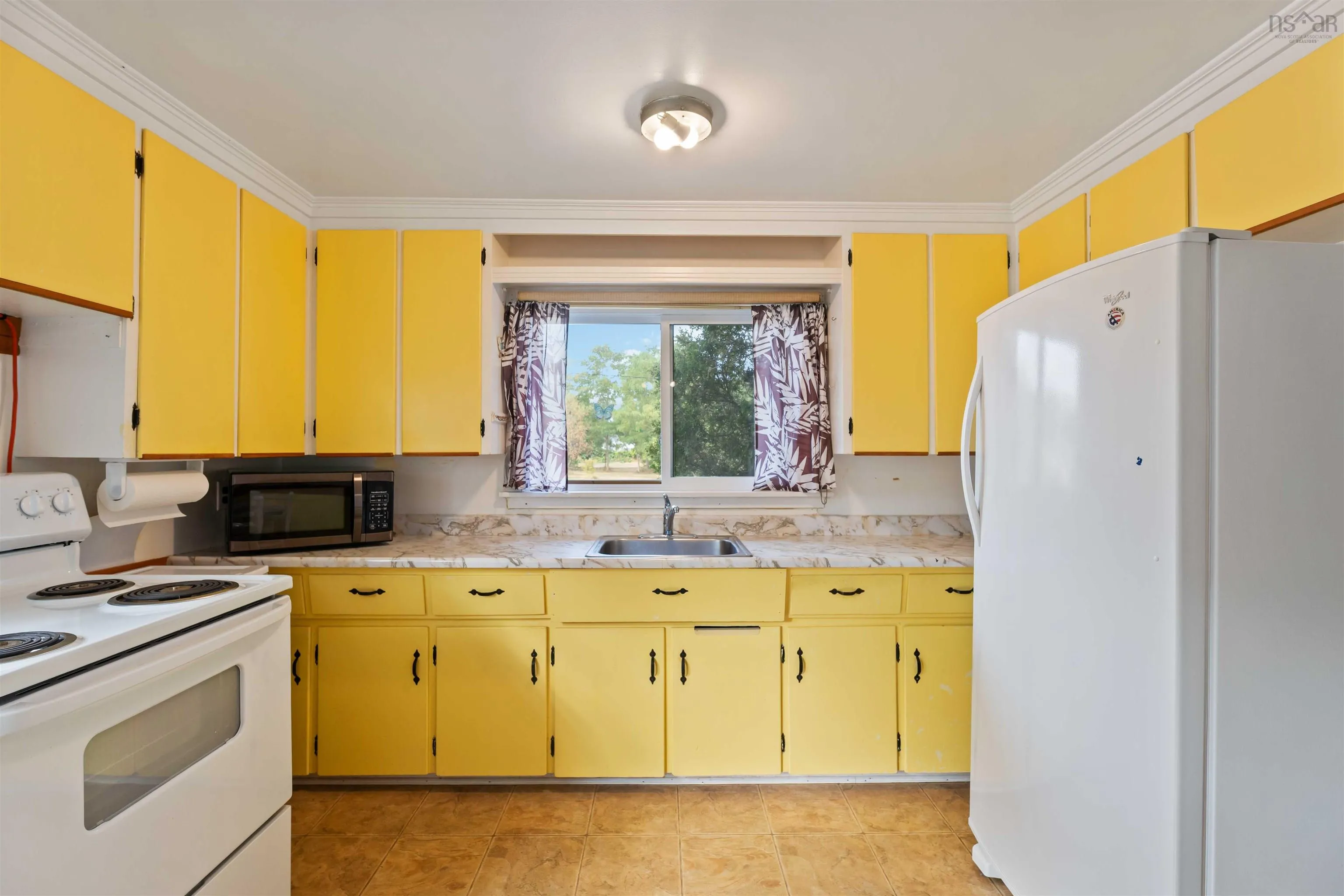 42 Willow Street, Kingston, NS B0P 1R0, 3 Bedrooms Bedrooms, ,1 BathroomBathrooms,Residential,For Sale,Willow,202520534